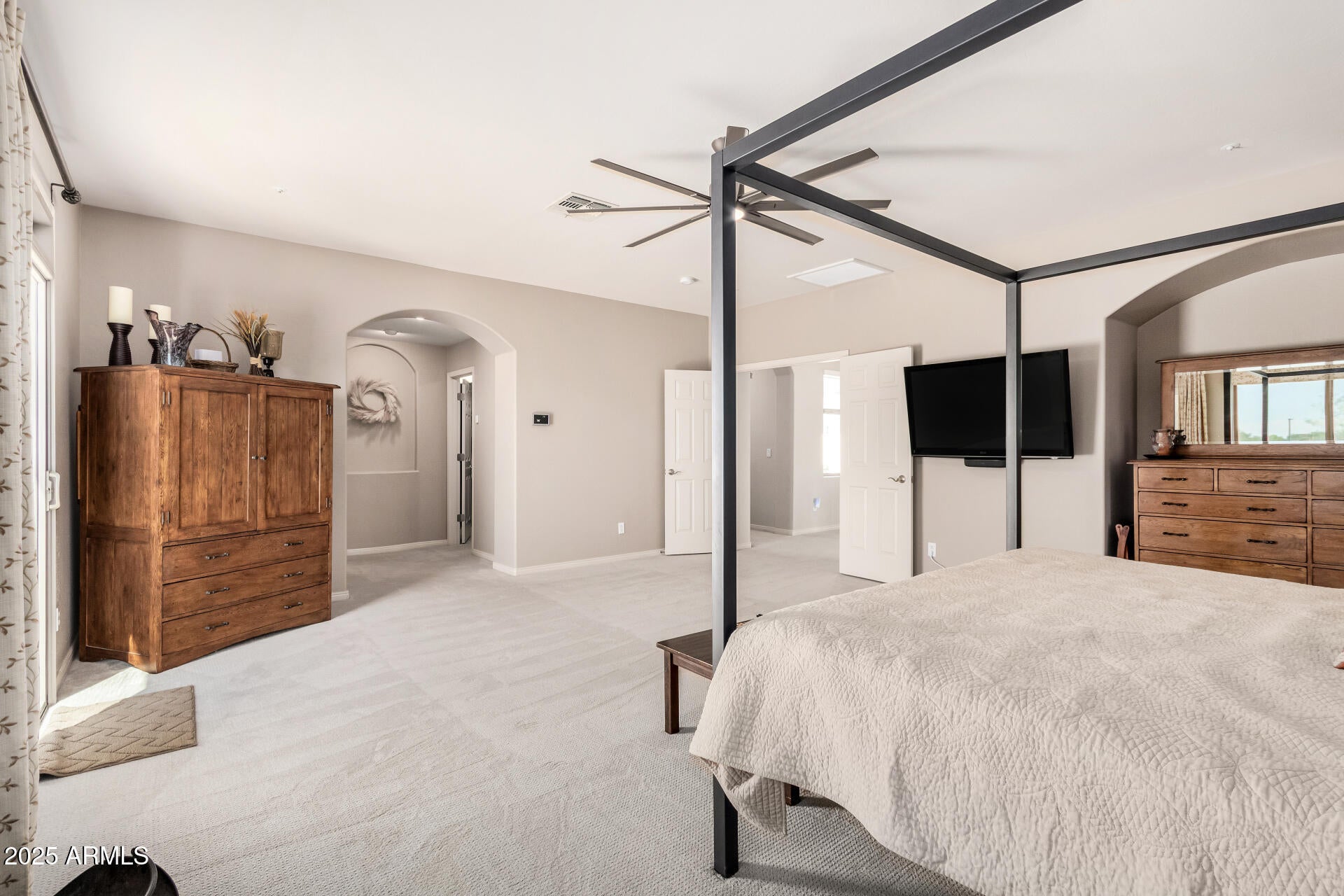 Phoenix, Arizona, 85085, United States, 5 Bedrooms Bedrooms, ,4 BathroomsBathrooms,Residential,Active,1959961