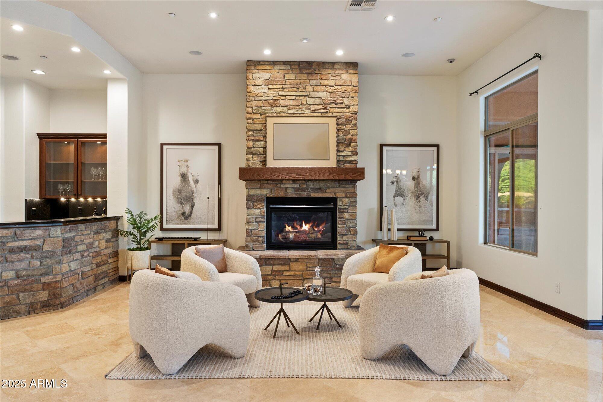 Phoenix, Arizona, 85050, United States, 4 Bedrooms Bedrooms, ,5 BathroomsBathrooms,Residential,Active,2001081