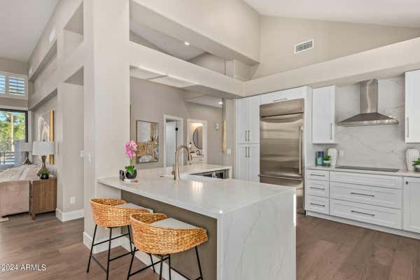 8989 N GAINEY CENTER DR UNIT 216, SCOTTSDALE, AZ 85258 - Image 1