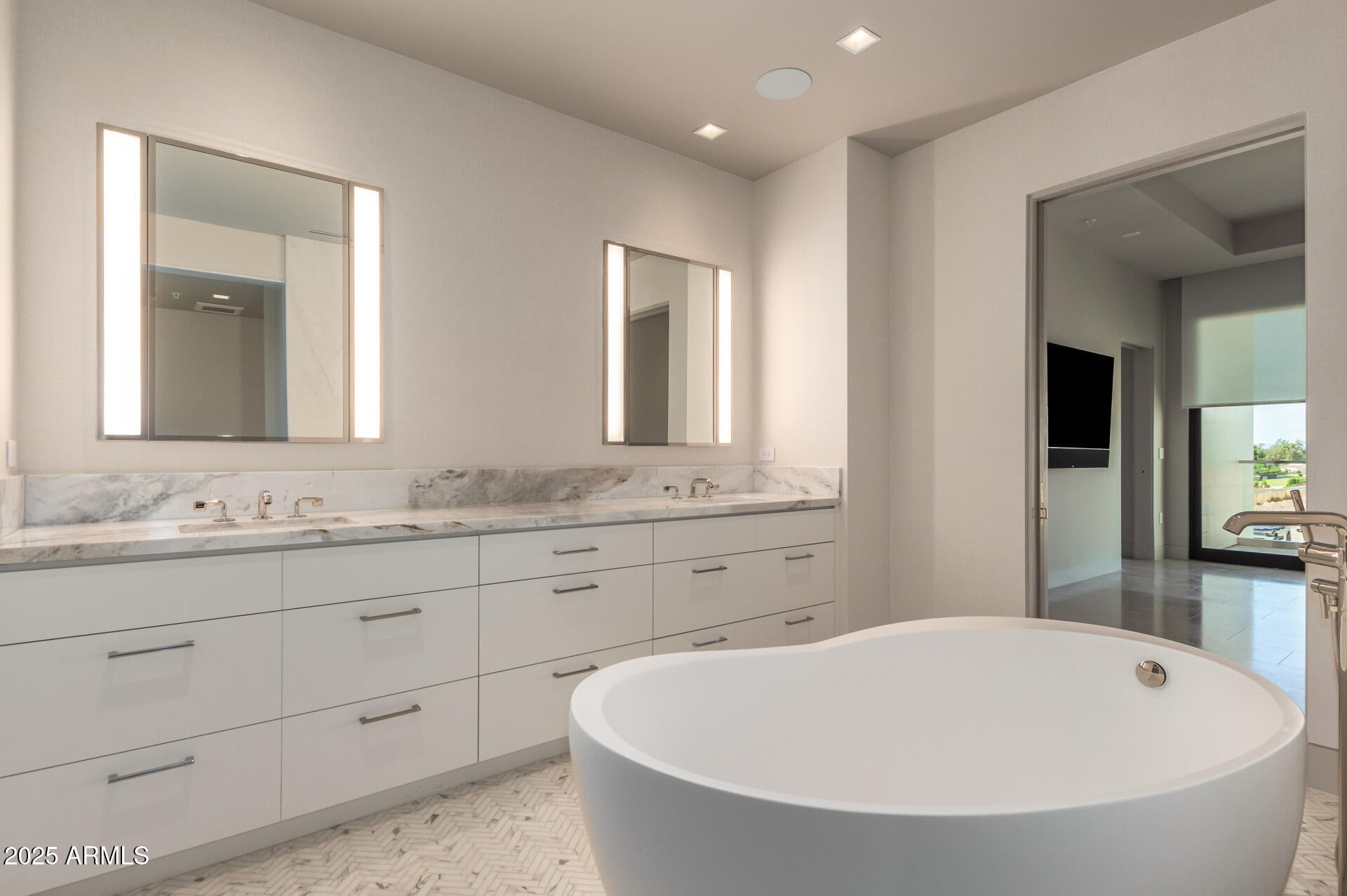 Paradise Valley, Arizona, 85253, United States, 1 Bedroom Bedrooms, ,2 BathroomsBathrooms,Residential,Active,1810519