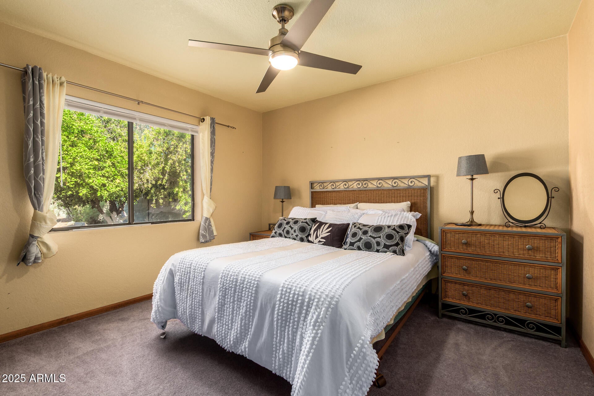 Scottsdale, Arizona, 85258, United States, 4 Bedrooms Bedrooms, ,3 BathroomsBathrooms,Residential,Active,1988449