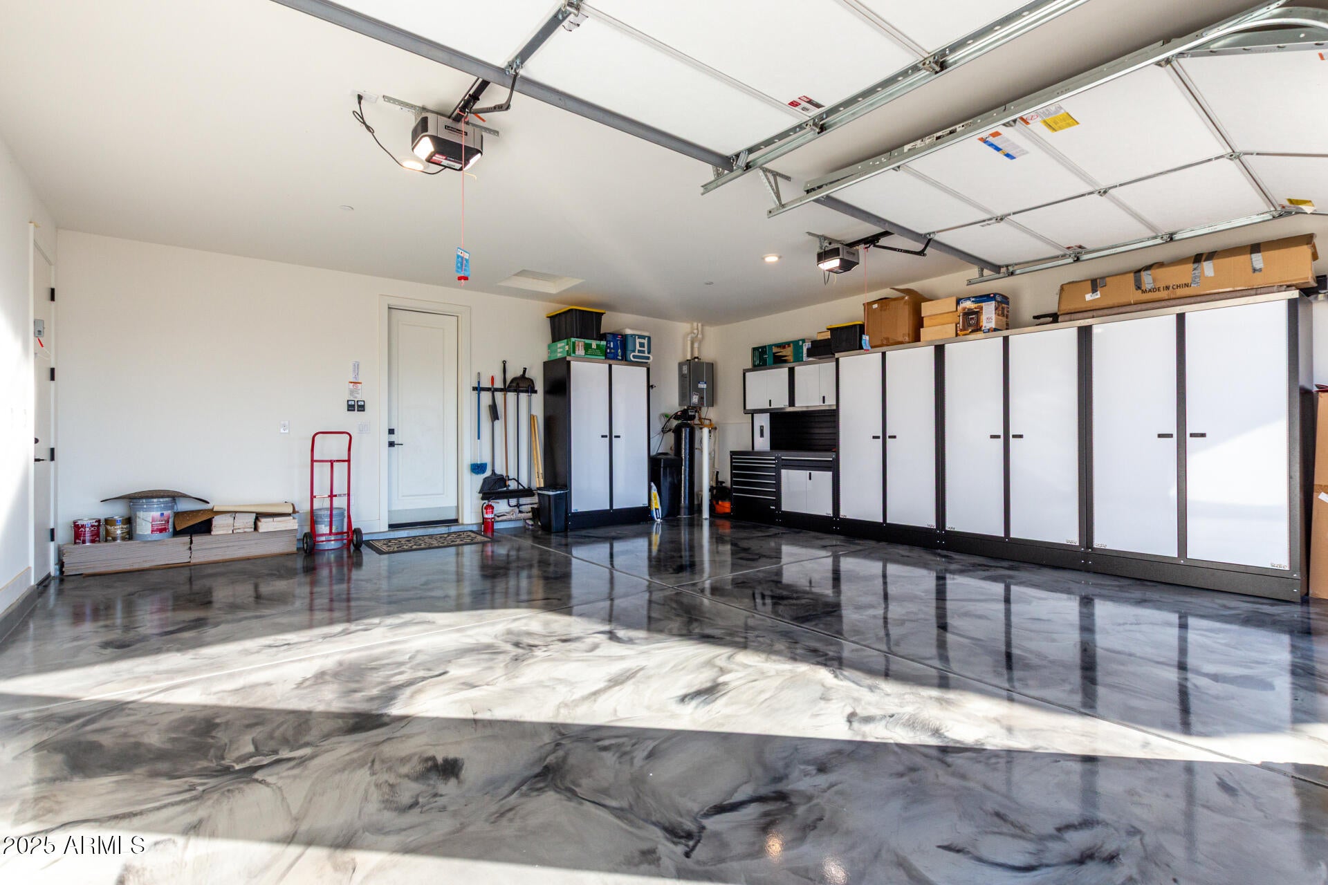 Surprise, Arizona, 85388, United States, 3 Bedrooms Bedrooms, ,4 BathroomsBathrooms,Residential,Active,1886792