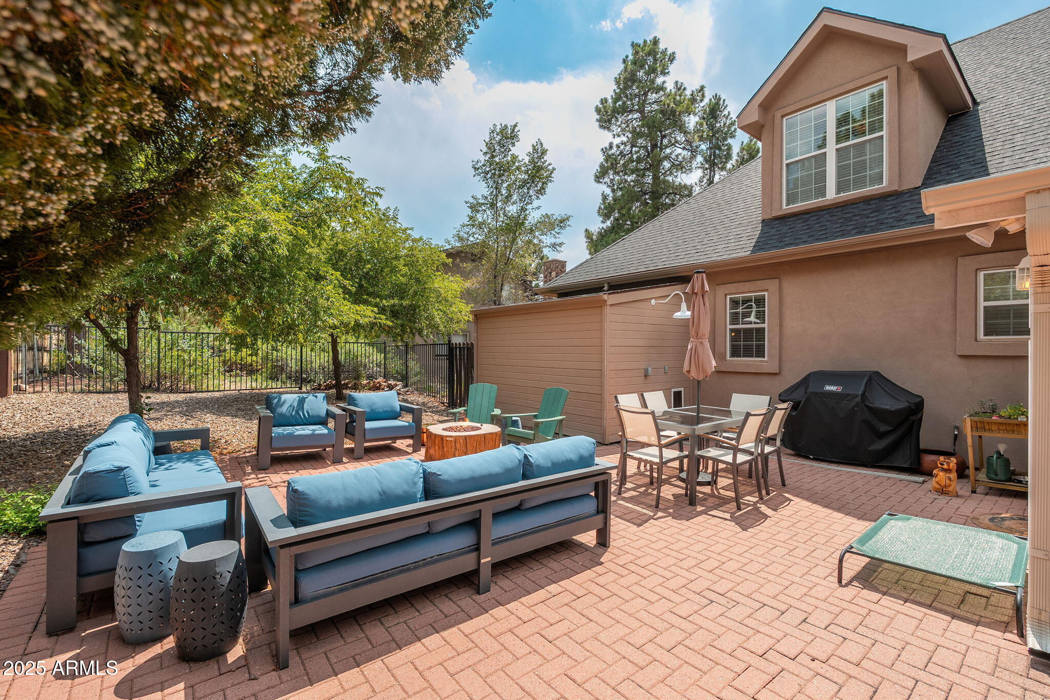 Flagstaff, Arizona, 86004, United States, 5 Bedrooms Bedrooms, ,4 BathroomsBathrooms,Residential,Active,1894165