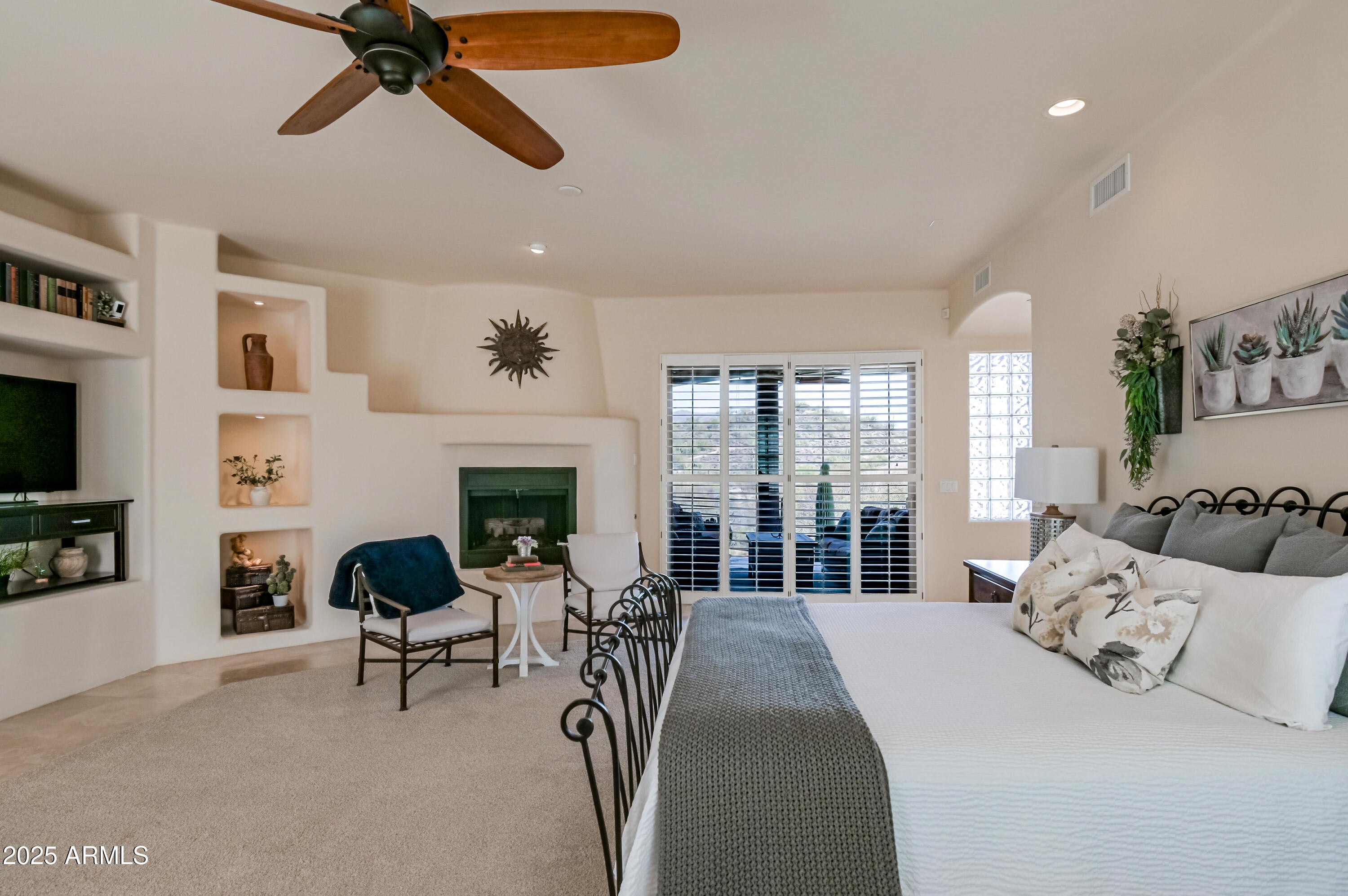 Carefree, Arizona, 85377, United States, 6 Bedrooms Bedrooms, ,7 BathroomsBathrooms,Residential,Active,1735009