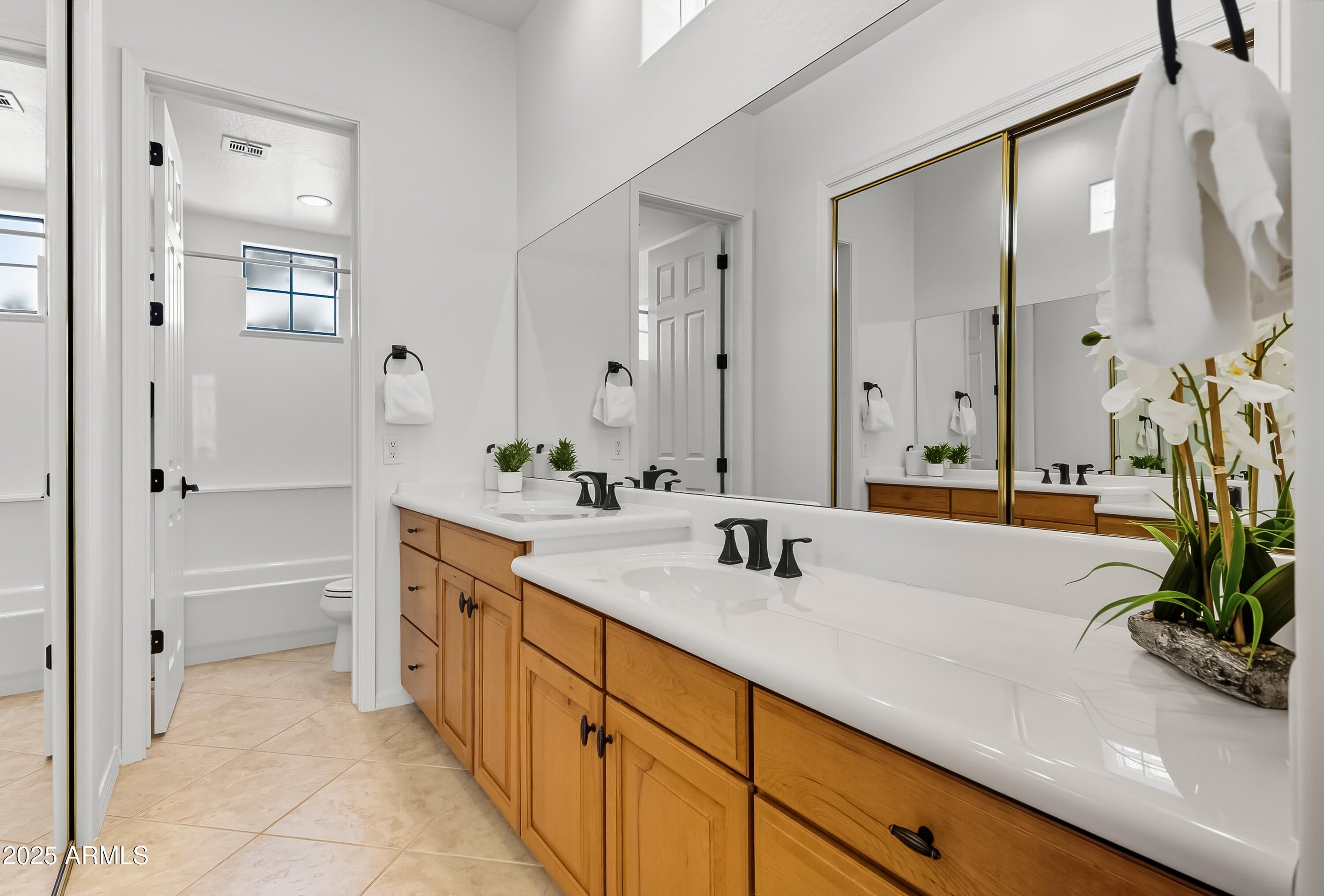 Scottsdale, Arizona, 85255, United States, 3 Bedrooms Bedrooms, ,4 BathroomsBathrooms,Residential,Active,1945073
