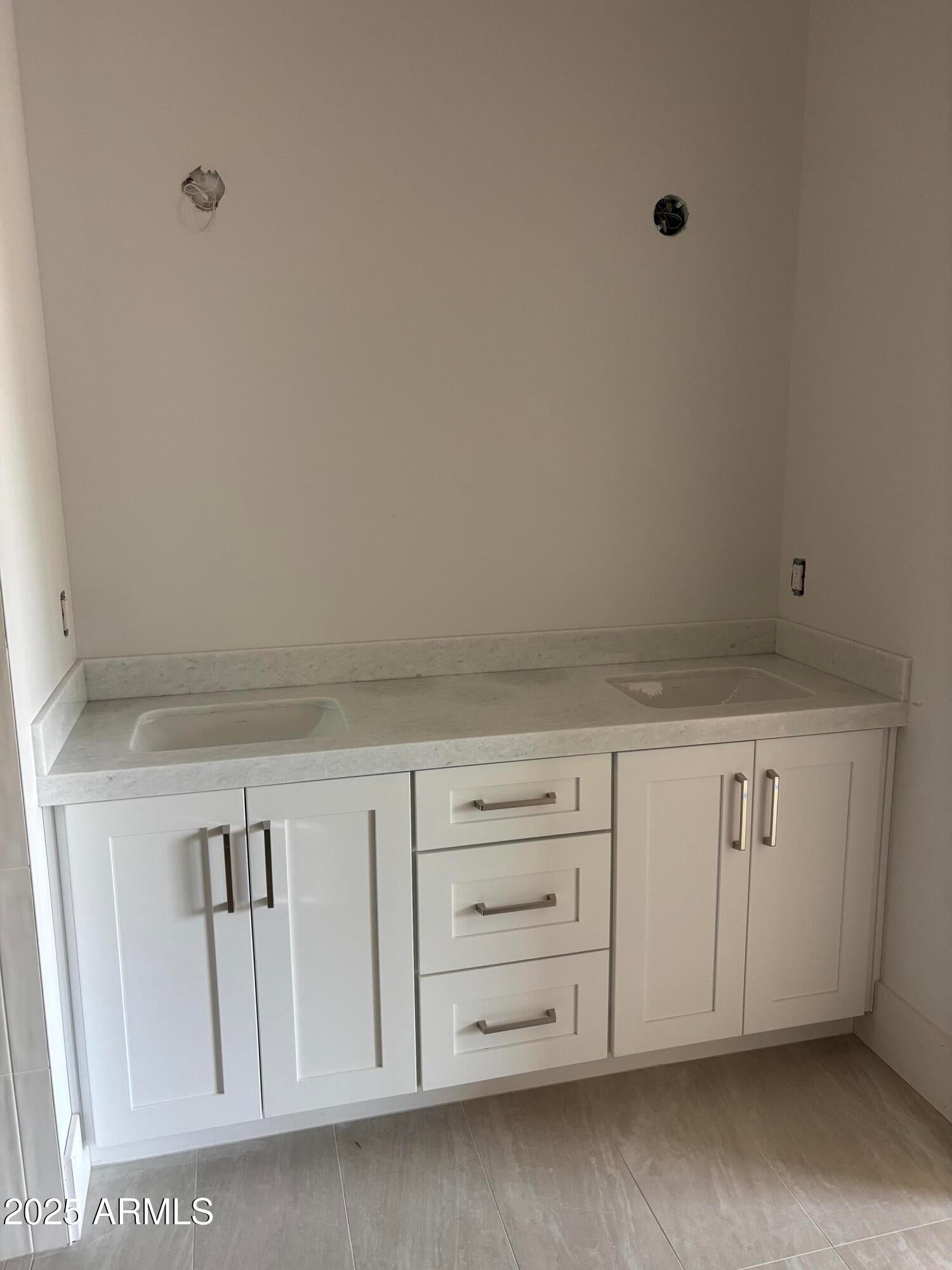 Paradise Valley, Arizona, 85253, United States, 6 Bedrooms Bedrooms, ,7 BathroomsBathrooms,Residential,Active,1863538