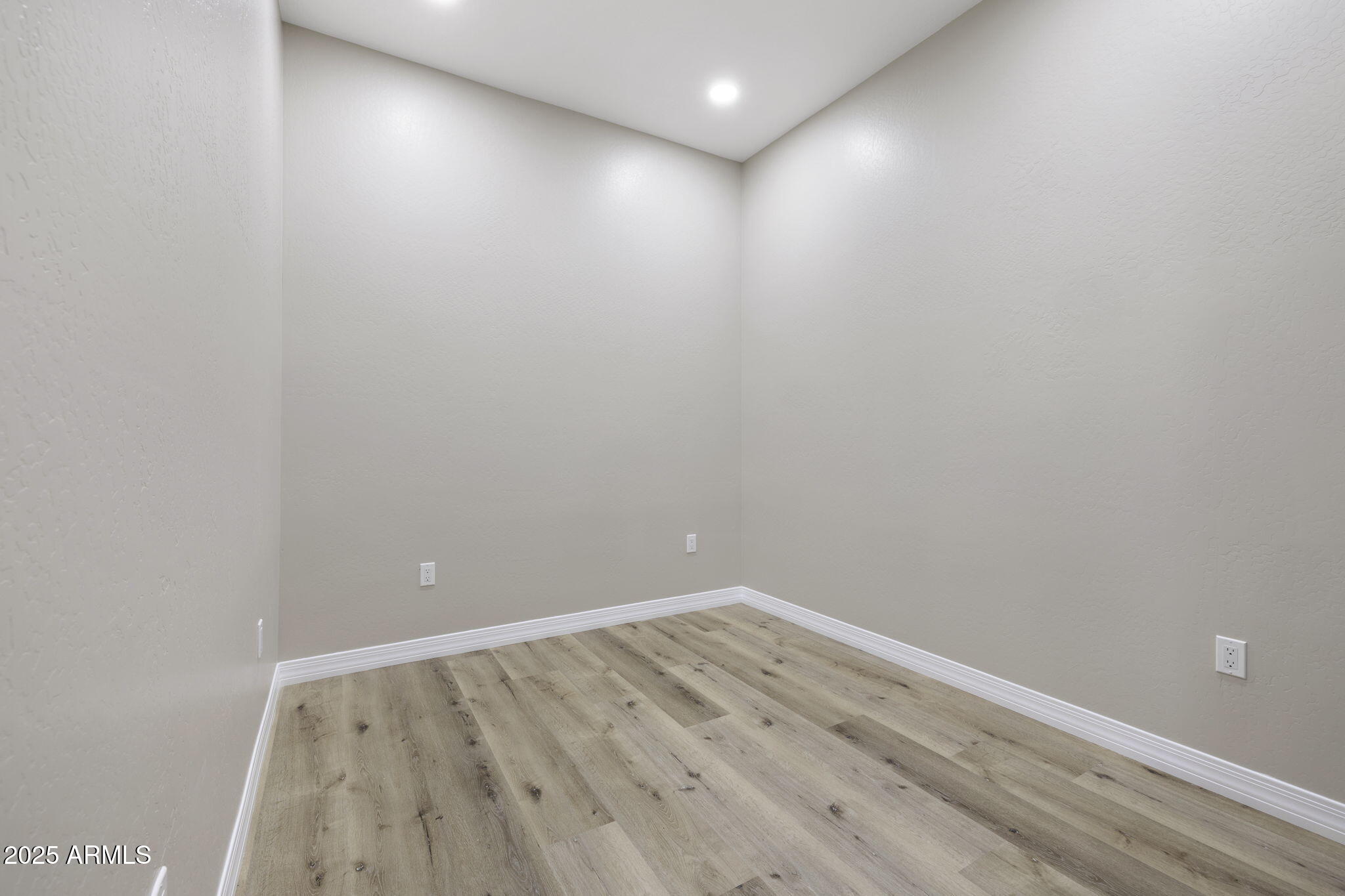 Flagstaff, Arizona, 86004, United States, 4 Bedrooms Bedrooms, ,2 BathroomsBathrooms,Residential,Active,1914817