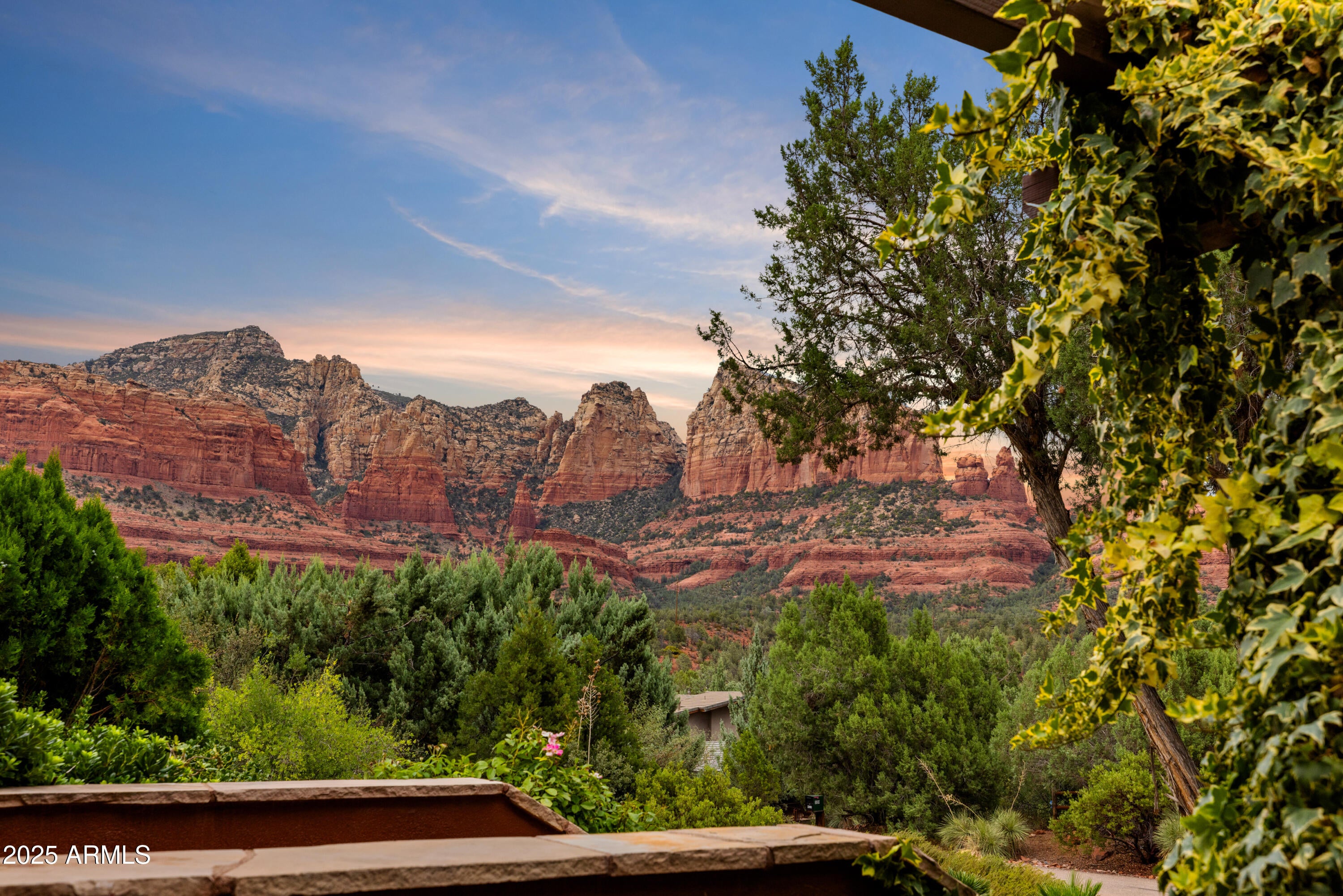 Sedona, Arizona, 86336, United States, 4 Bedrooms Bedrooms, ,4 BathroomsBathrooms,Residential,Active,1929401
