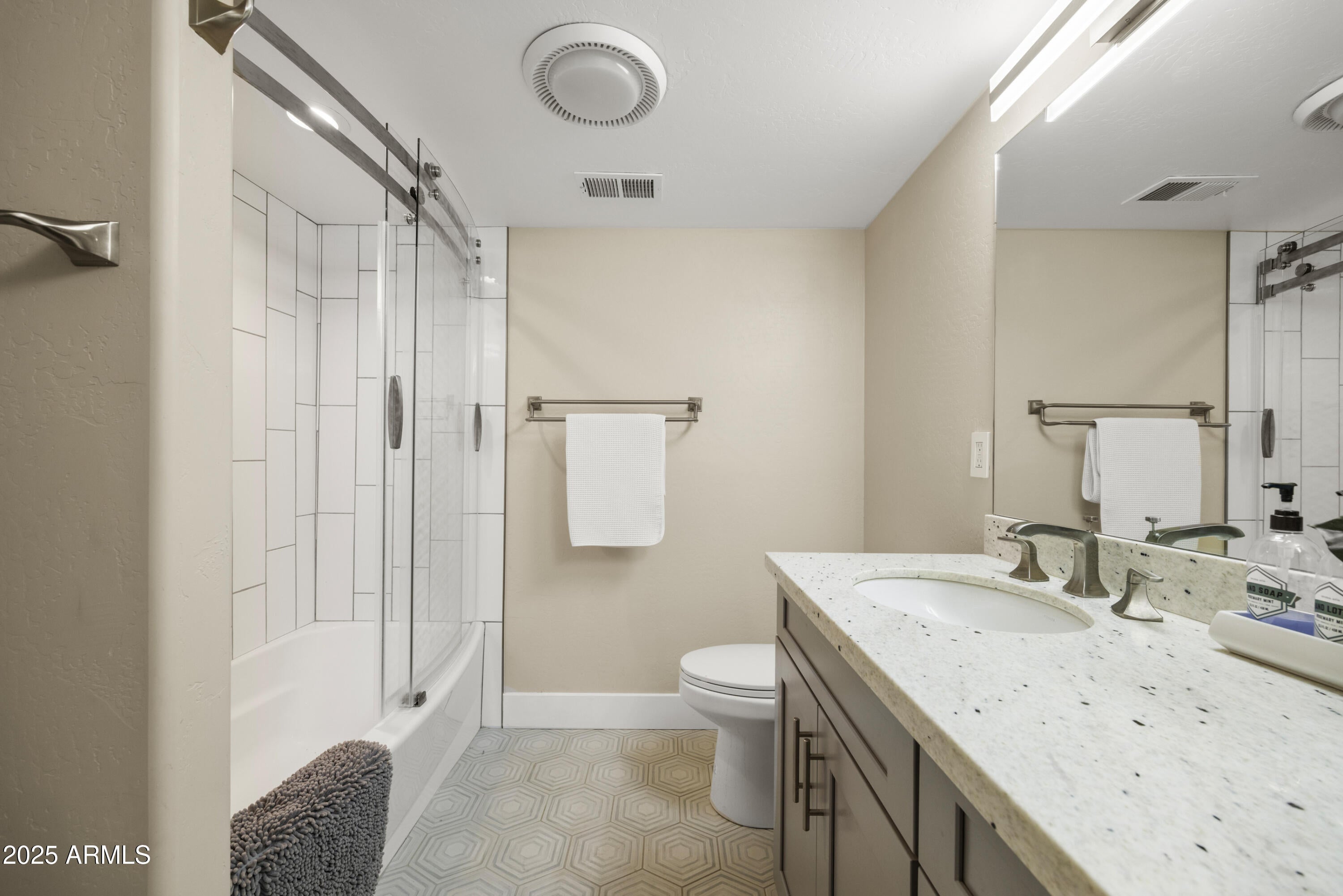 Sedona, Arizona, 86336, United States, 5 Bedrooms Bedrooms, ,5 BathroomsBathrooms,Residential,Active,1995283