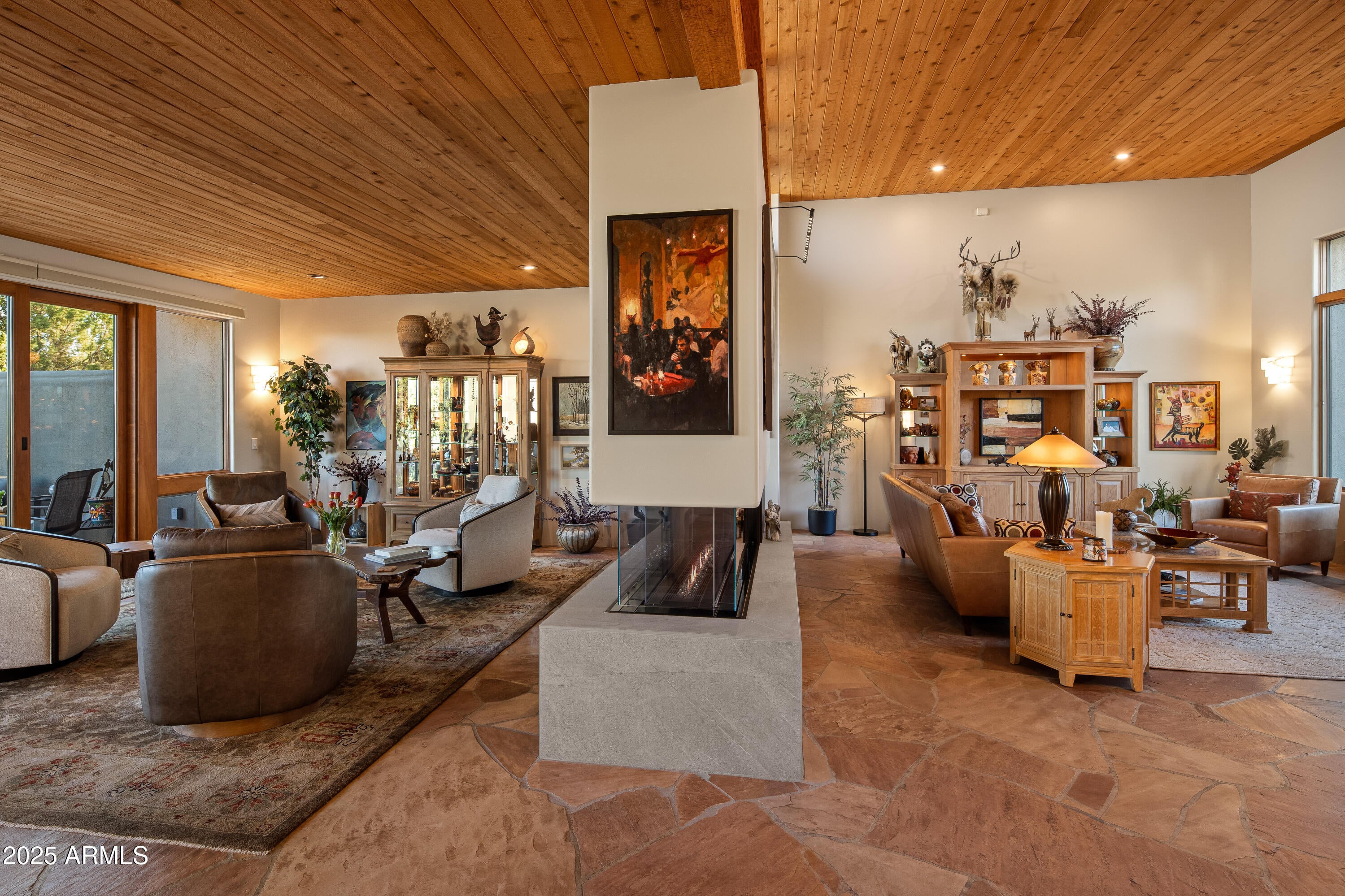 Sedona, Arizona, 86336, United States, 3 Bedrooms Bedrooms, ,4 BathroomsBathrooms,Residential,Active,1946525