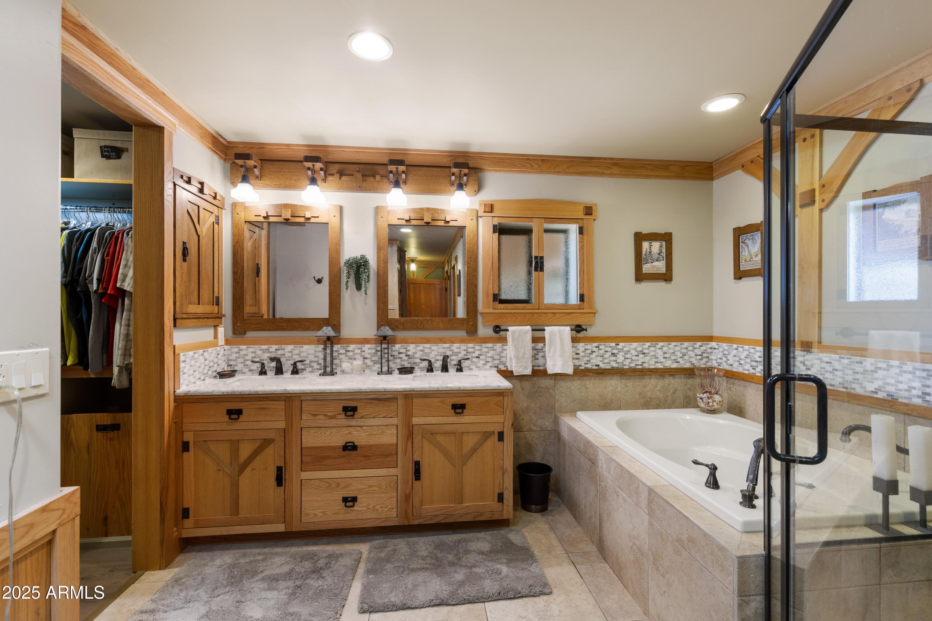 Sedona, Arizona, 86336, United States, 4 Bedrooms Bedrooms, ,4 BathroomsBathrooms,Residential,Active,1929401