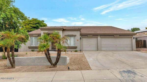 8314 W BERRIDGE LN, GLENDALE, AZ 85305 - Image 1