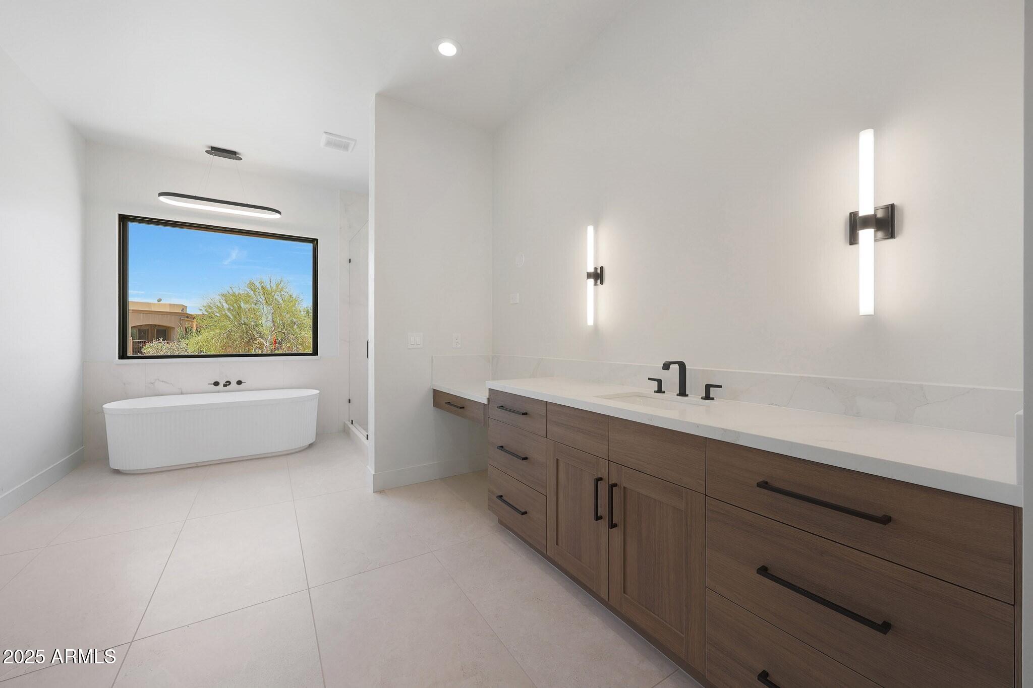 Scottsdale, Arizona, 85262, United States, 4 Bedrooms Bedrooms, ,4 BathroomsBathrooms,Residential,Active,1922679