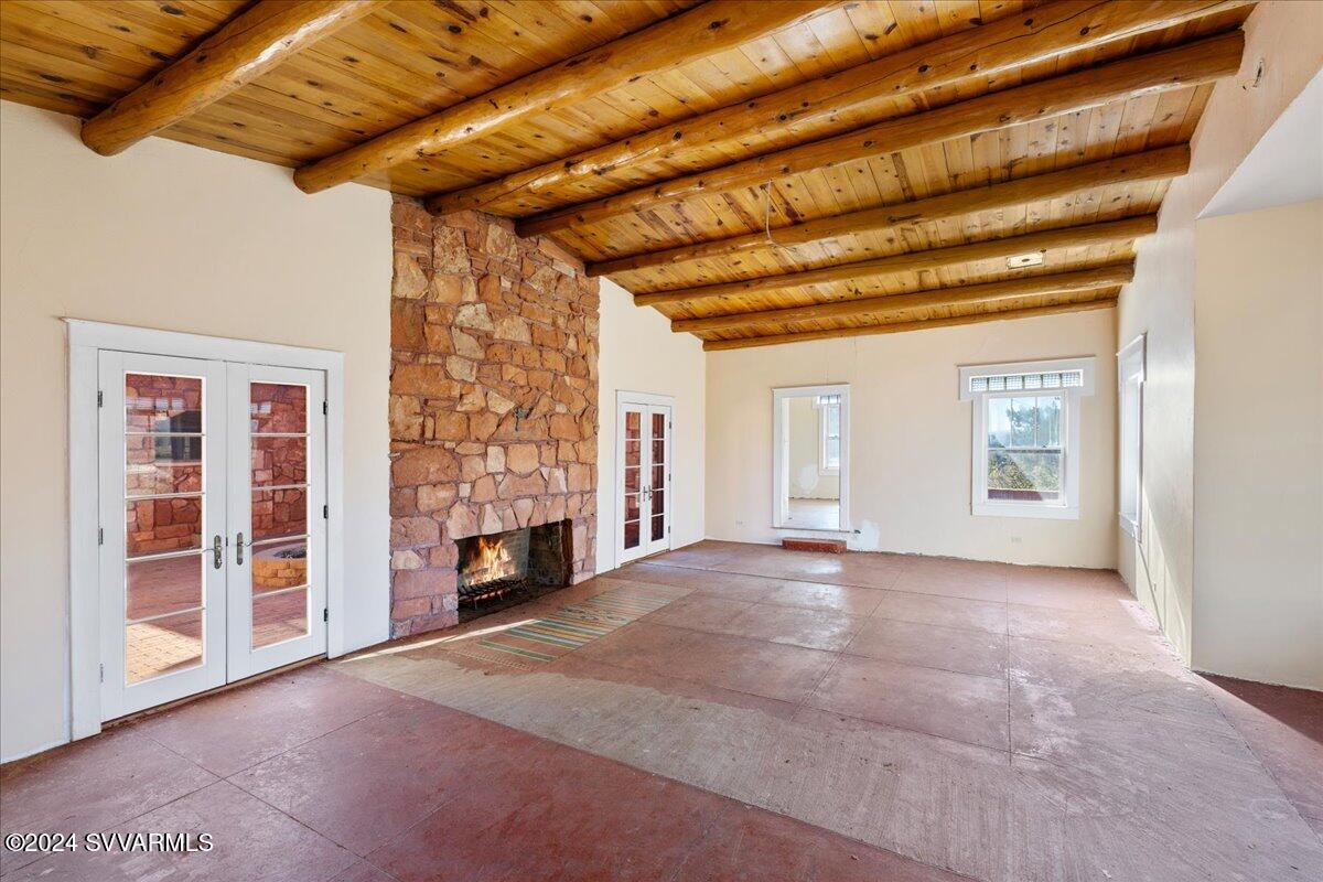 Sedona, Arizona, 86336, United States, 3 Bedrooms Bedrooms, ,4 BathroomsBathrooms,Residential,Active,1968108