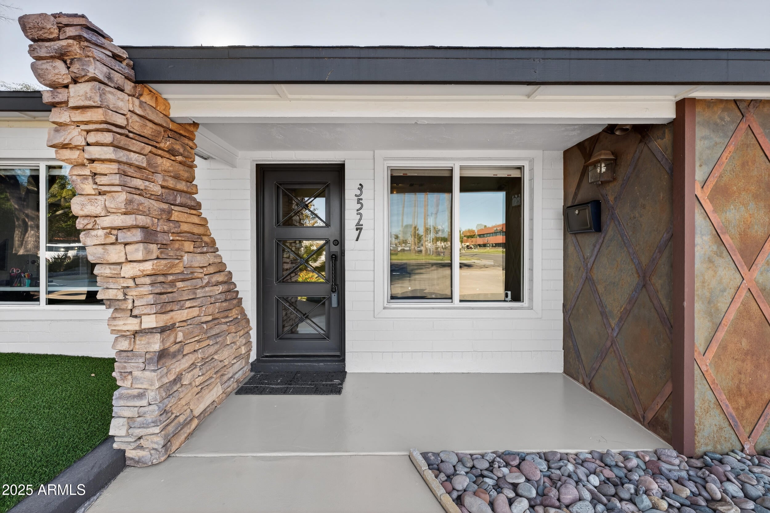 Phoenix, Arizona, 85016, United States, 4 Bedrooms Bedrooms, ,2 BathroomsBathrooms,Residential,Active,2001376