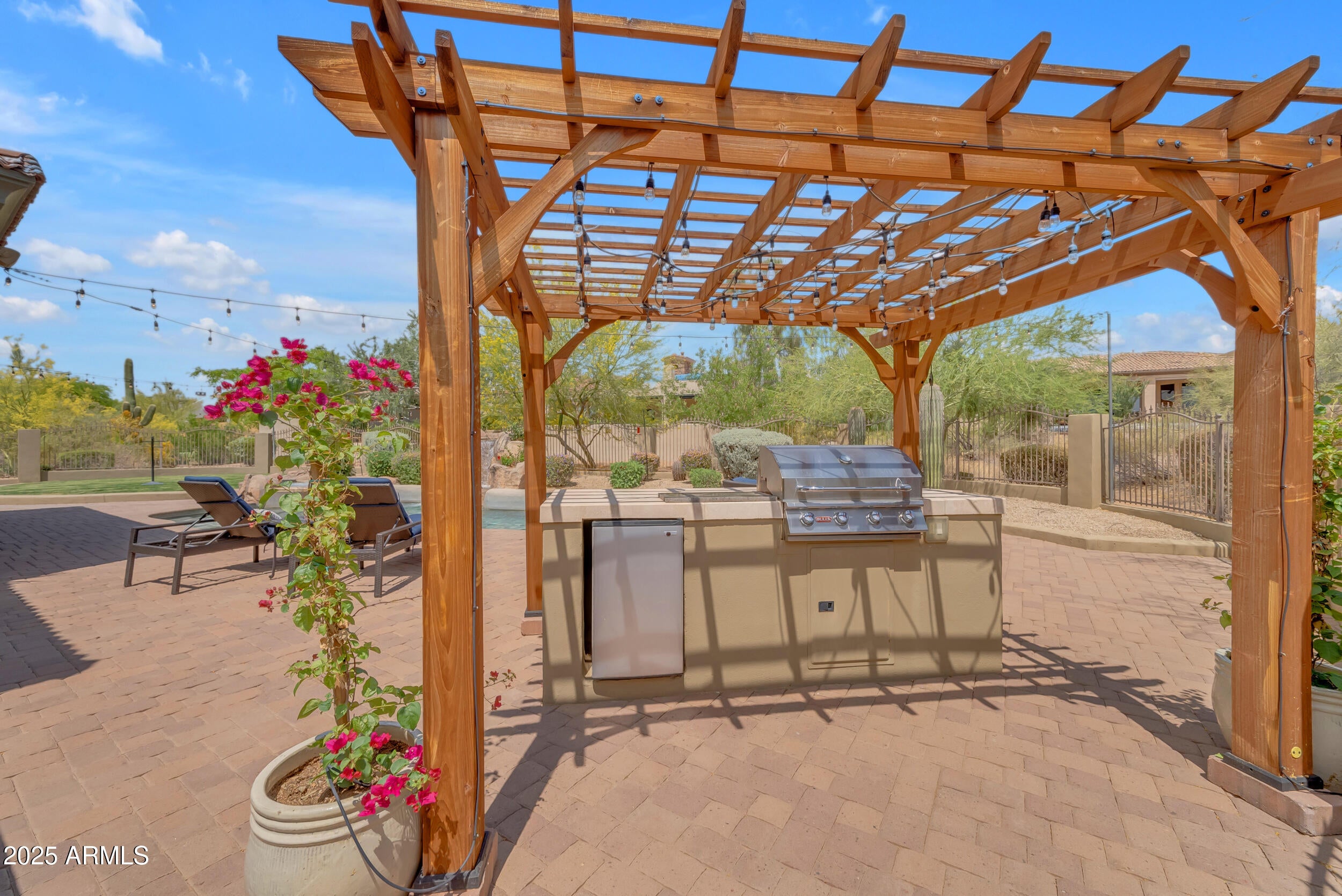 Mesa, Arizona, 85207, United States, 4 Bedrooms Bedrooms, ,3 BathroomsBathrooms,Residential,Active,1798058