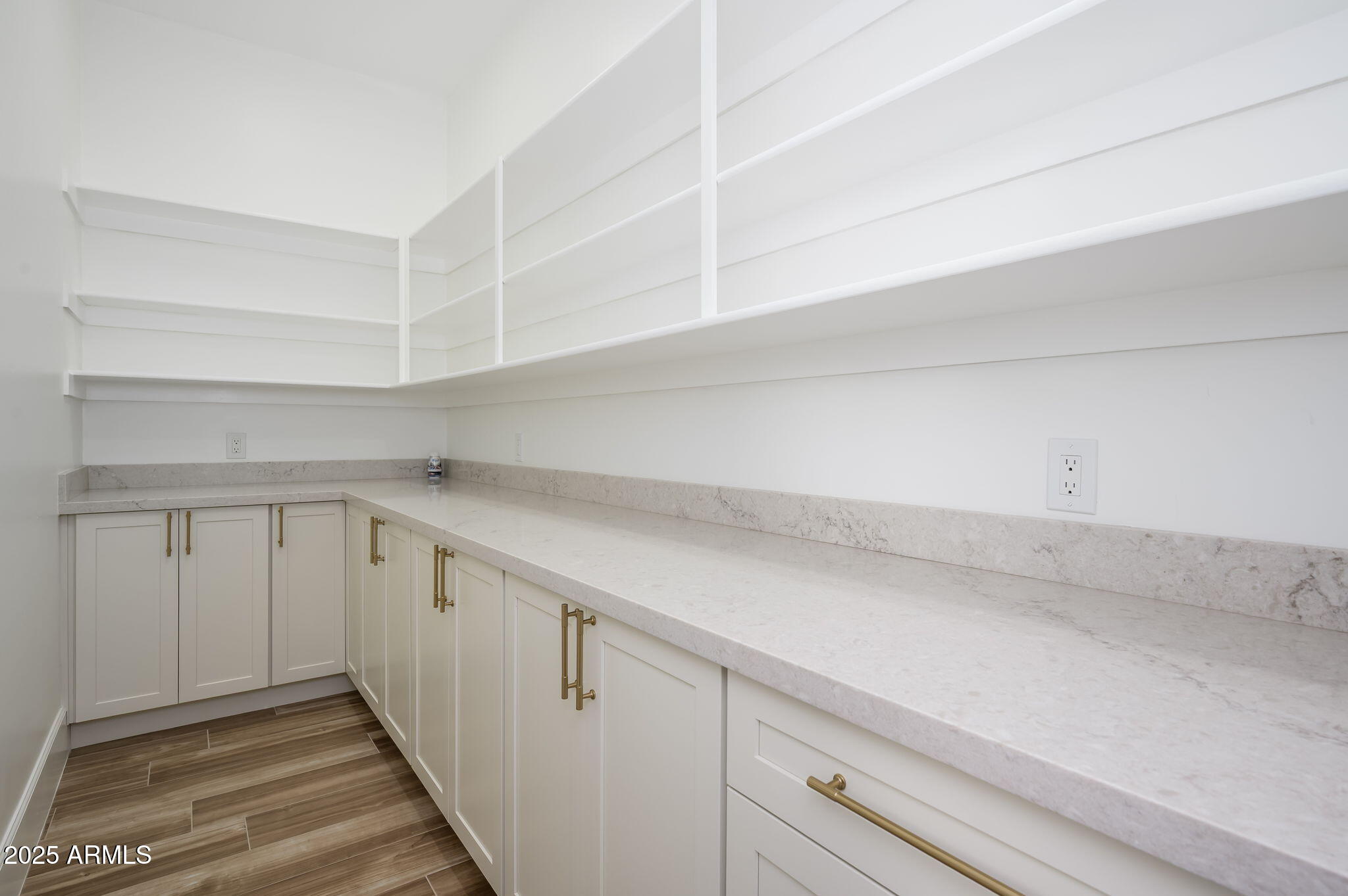 Mesa, Arizona, 85215, United States, 5 Bedrooms Bedrooms, ,6 BathroomsBathrooms,Residential,Active,2007302