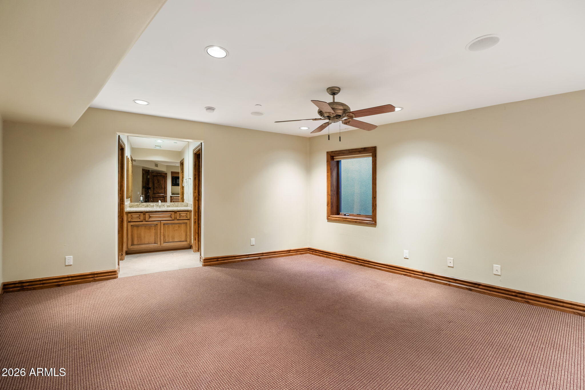 Scottsdale, Arizona, 85258, United States, 5 Bedrooms Bedrooms, ,7 BathroomsBathrooms,Residential,Active,2012489