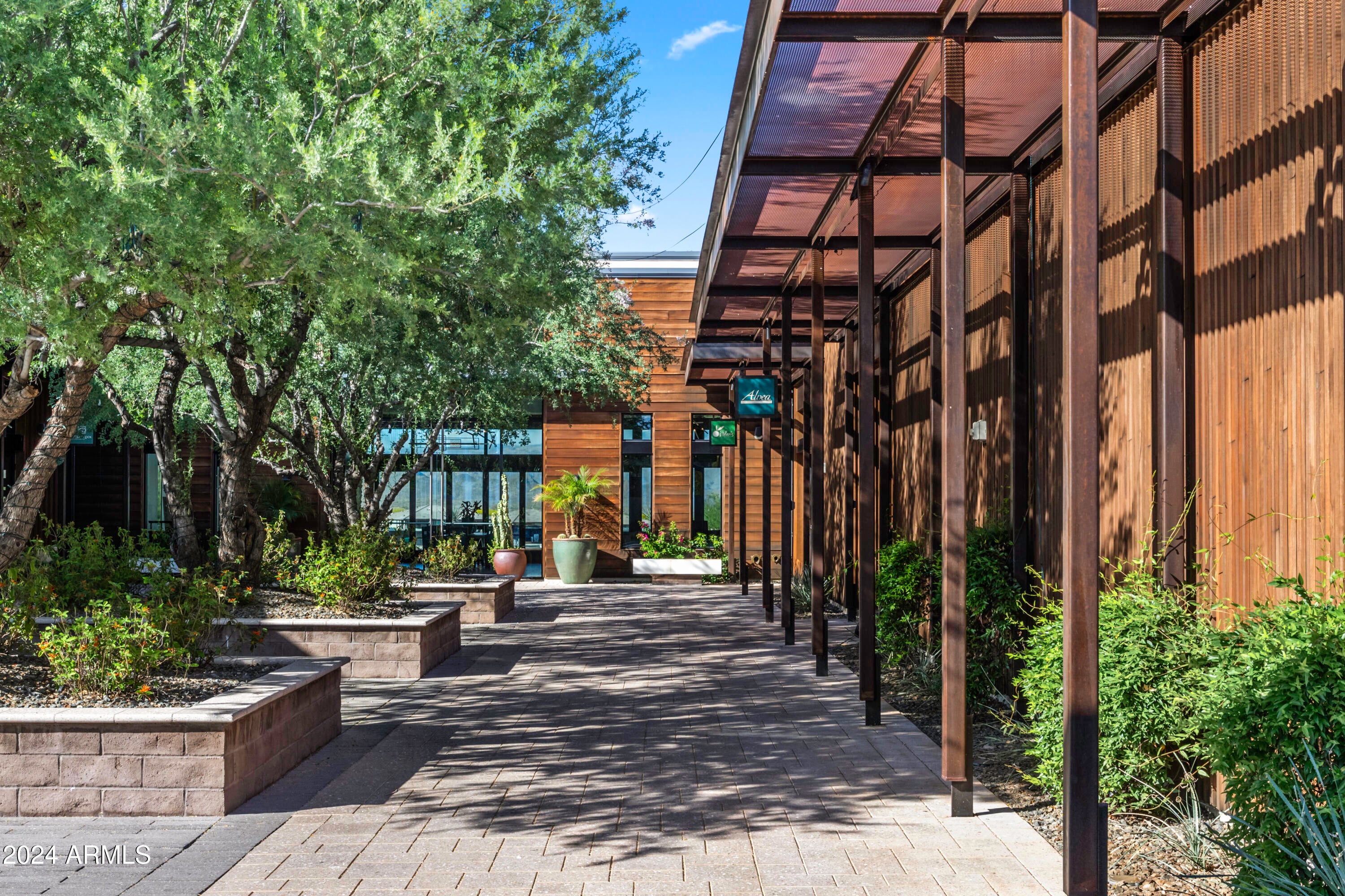 Rio Verde, Arizona, 85263, United States, 3 Bedrooms Bedrooms, ,4 BathroomsBathrooms,Residential,Active,1926665