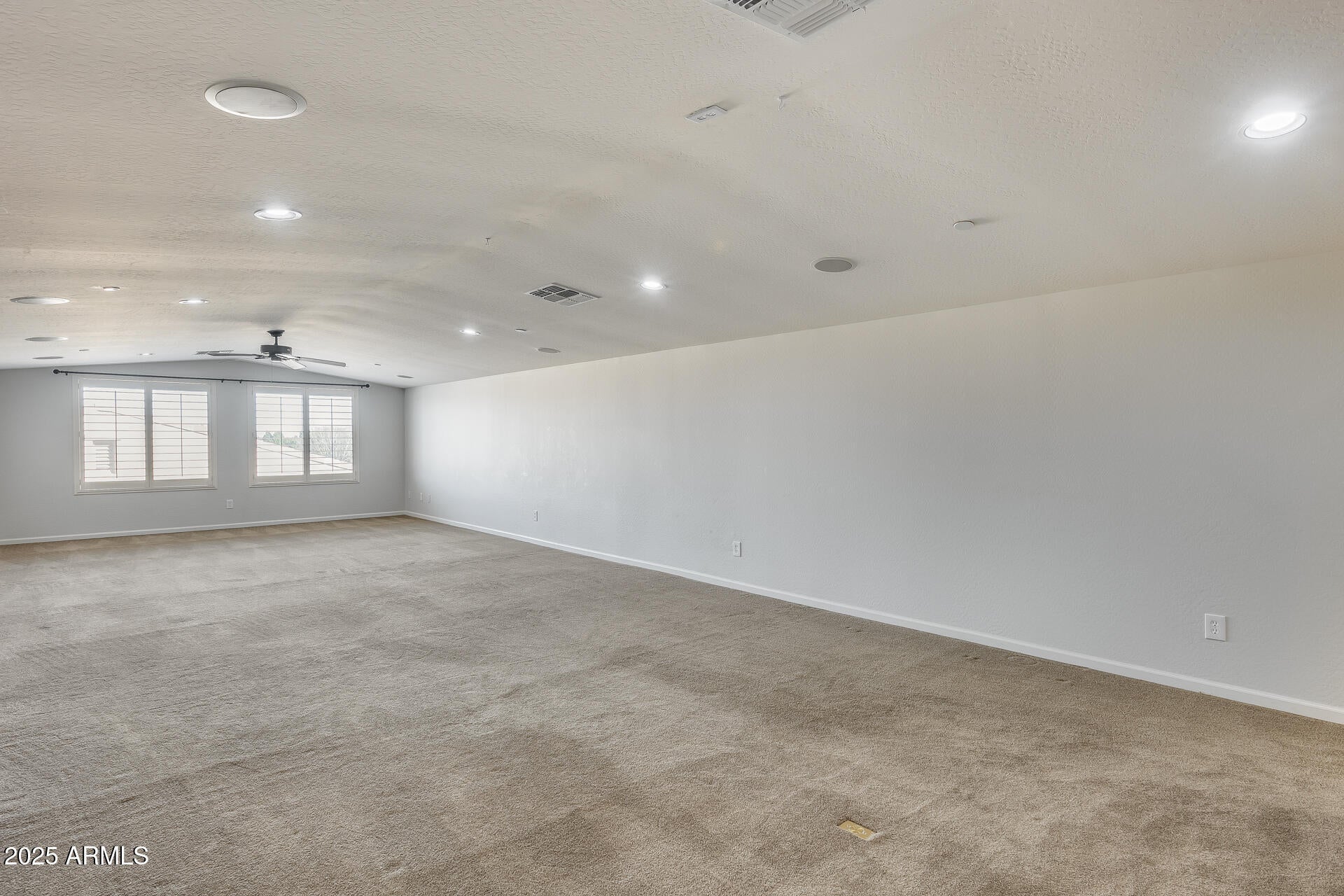 Peoria, Arizona, 85383, United States, 4 Bedrooms Bedrooms, ,4 BathroomsBathrooms,Residential,Active,2012939