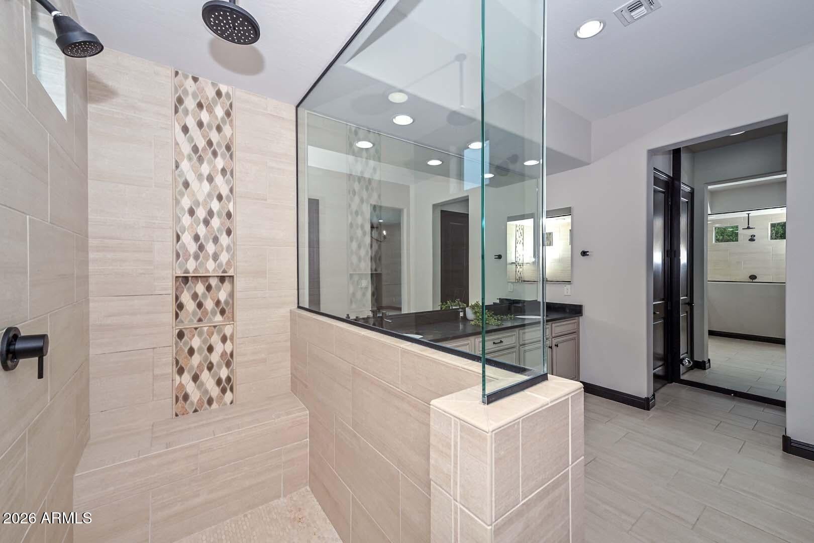 Peoria, Arizona, 85383, United States, 6 Bedrooms Bedrooms, ,5 BathroomsBathrooms,Residential,Active,2017881