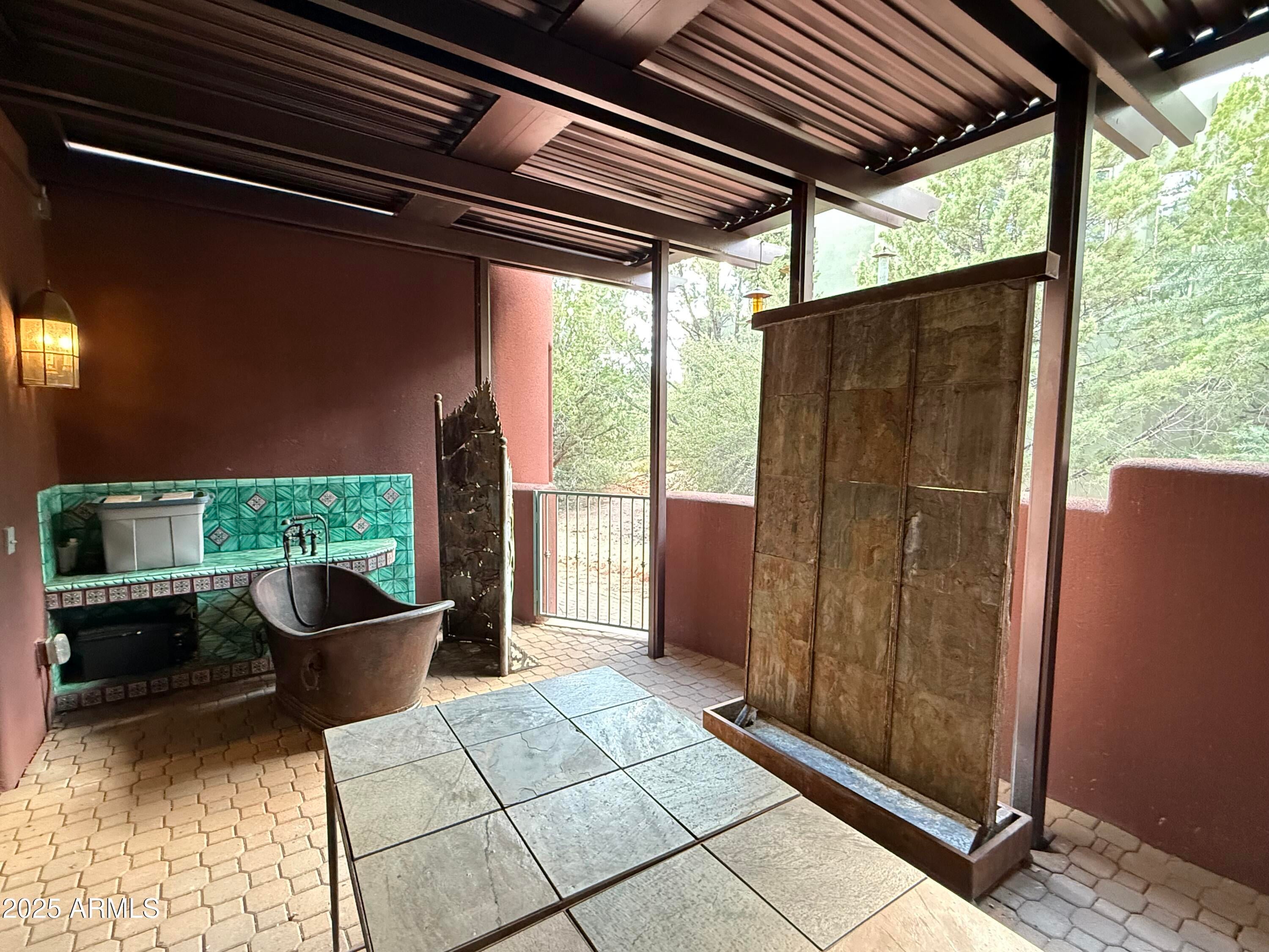 Sedona, Arizona, 86336, United States, 3 Bedrooms Bedrooms, ,3 BathroomsBathrooms,Residential,Active,1944285