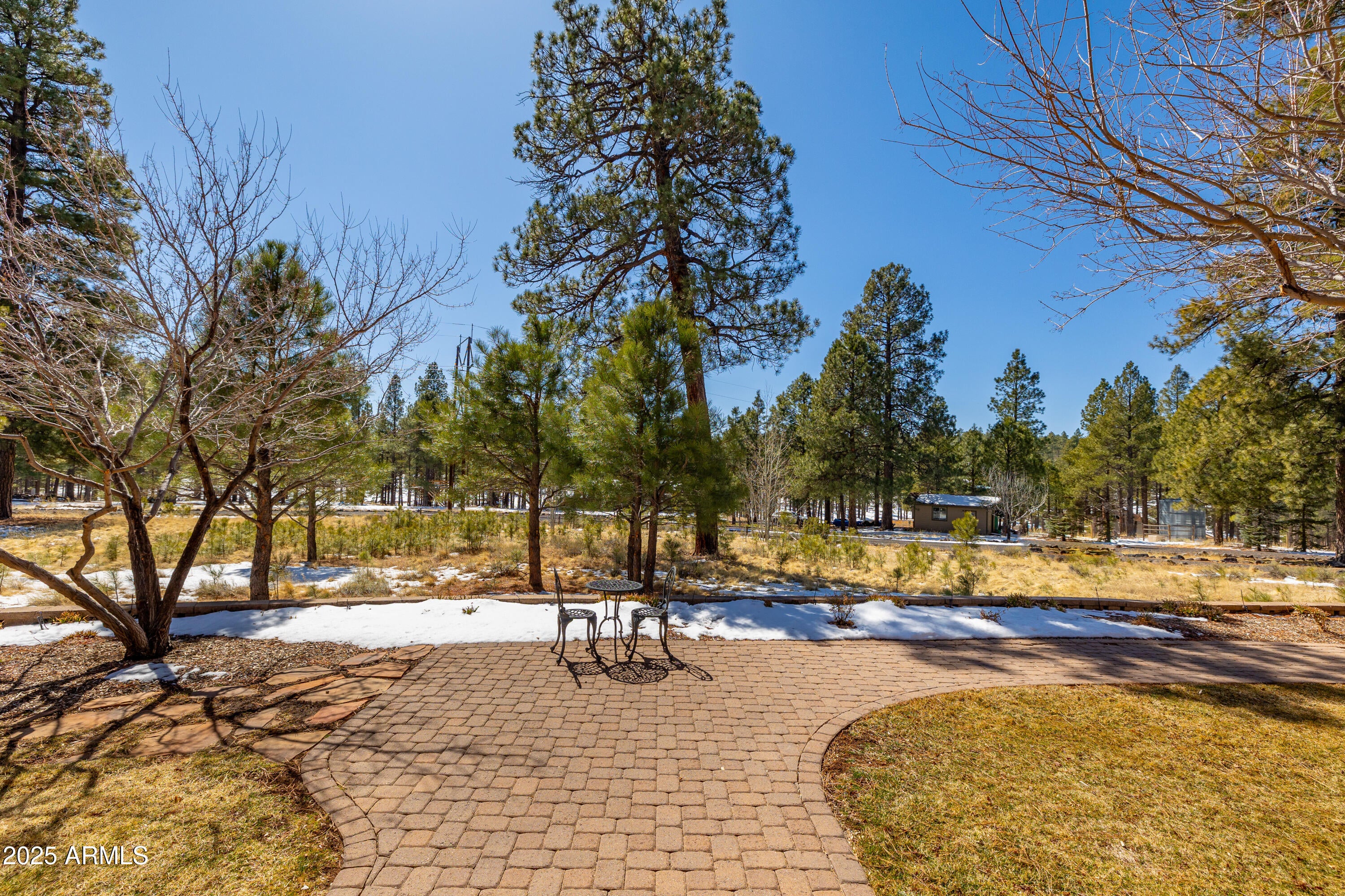 Flagstaff, Arizona, 86005, United States, 4 Bedrooms Bedrooms, ,5 BathroomsBathrooms,Residential,Active,1756371