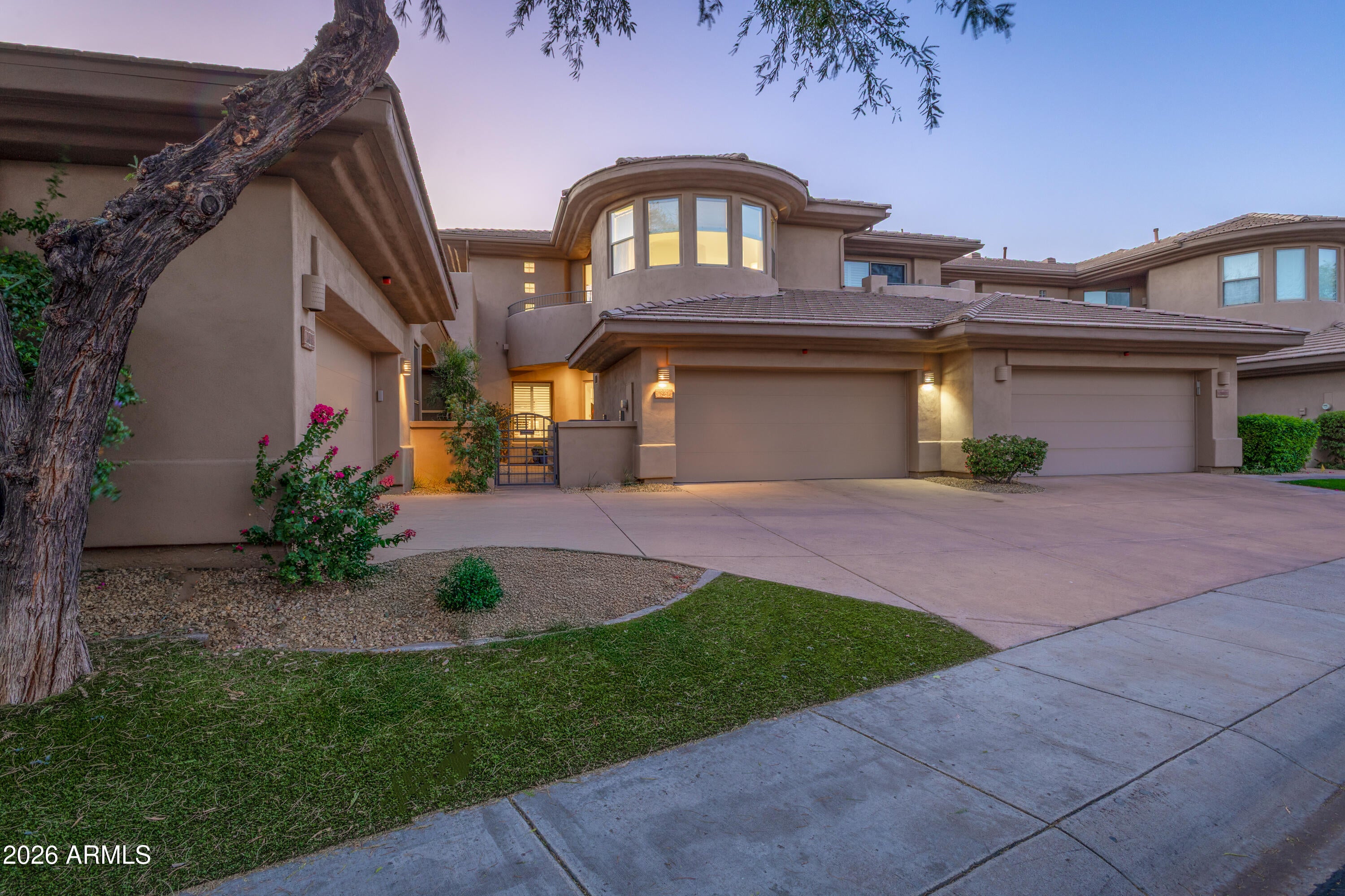 Scottsdale, Arizona, 85254, United States, 3 Bedrooms Bedrooms, ,3 BathroomsBathrooms,Residential,Active,2009151