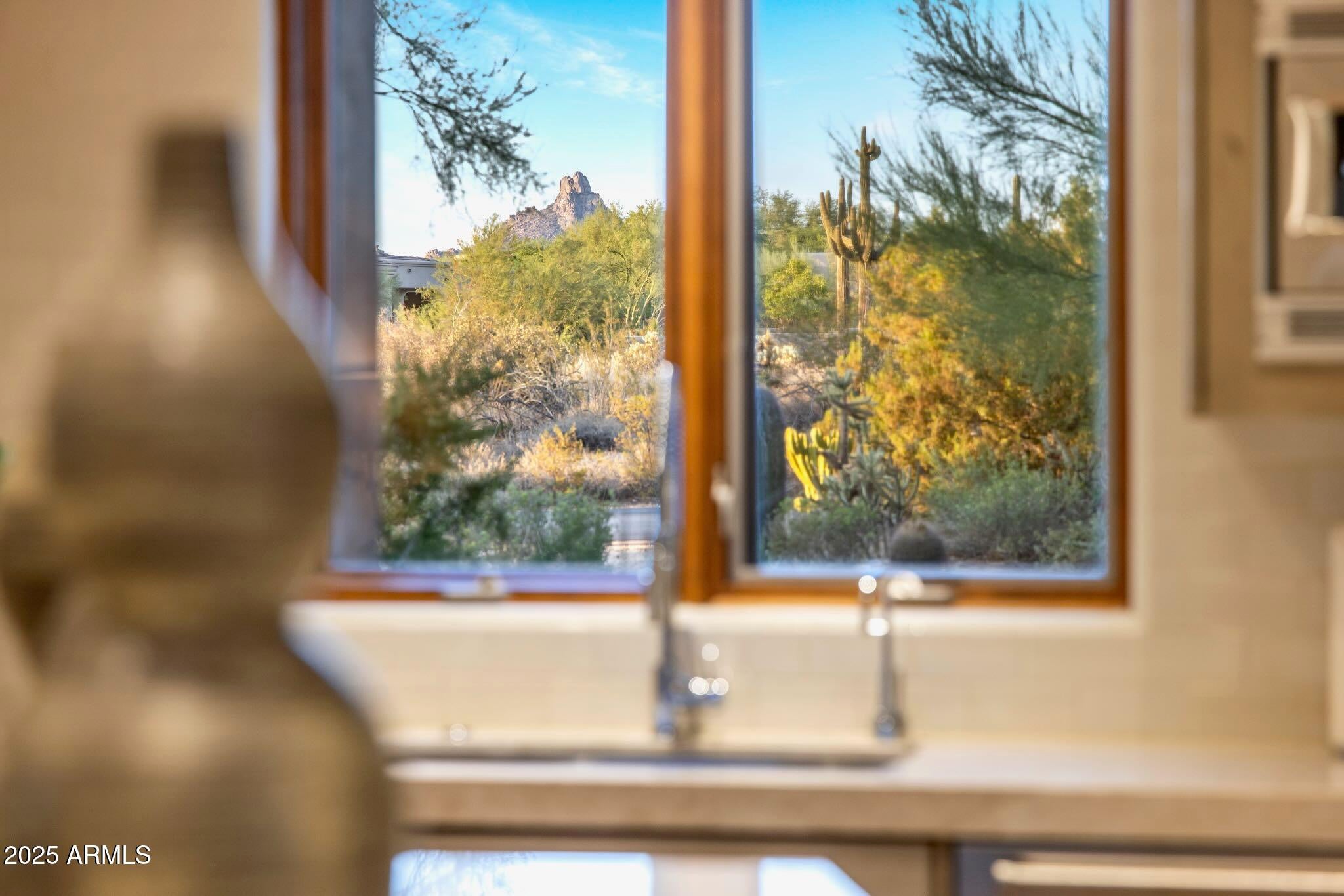 Scottsdale, Arizona, 85255, United States, 5 Bedrooms Bedrooms, ,6 BathroomsBathrooms,Residential,Active,1929782