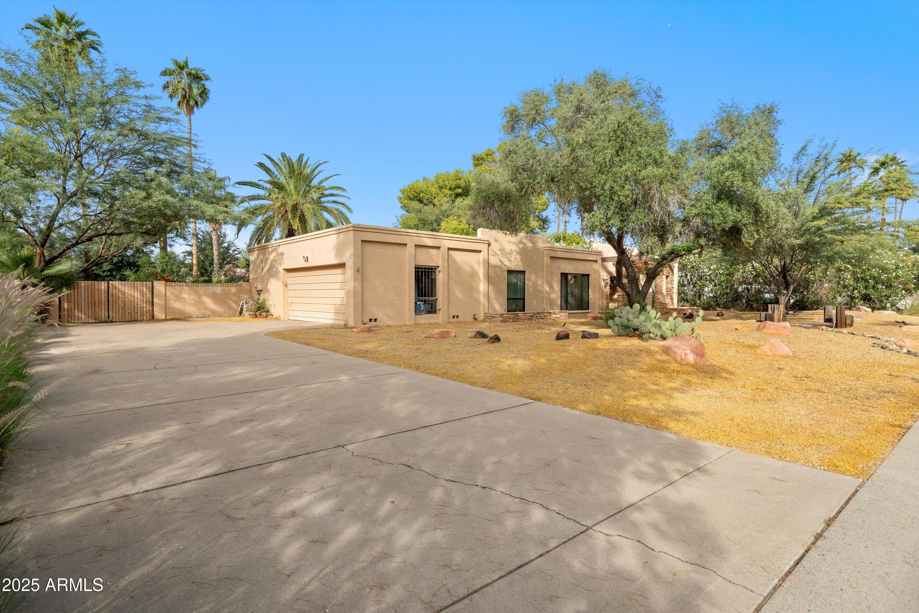 Scottsdale, Arizona, 85254, United States, 4 Bedrooms Bedrooms, ,3 BathroomsBathrooms,Residential,Contingent,2006859