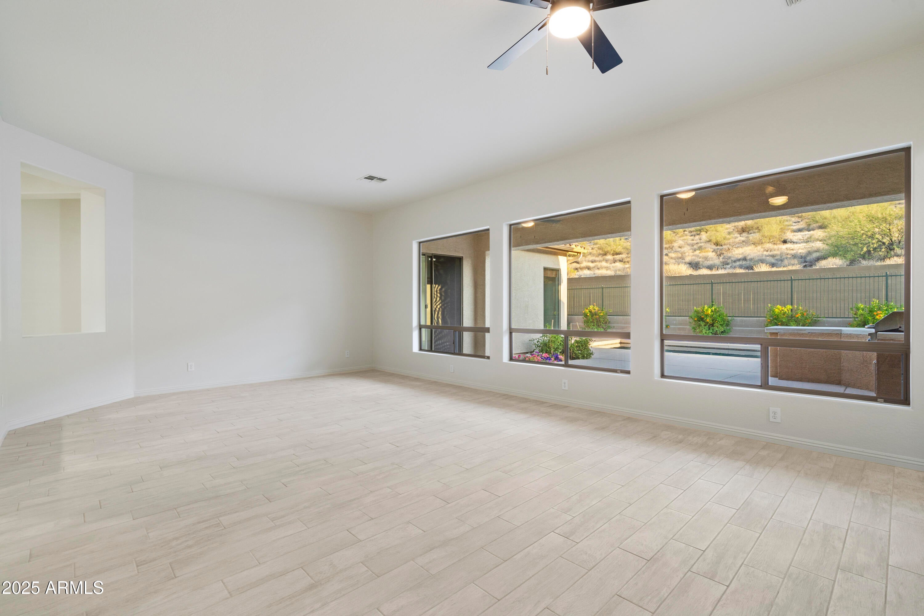 Anthem, Arizona, 85086, United States, 4 Bedrooms Bedrooms, ,3 BathroomsBathrooms,Residential,Active,1791405