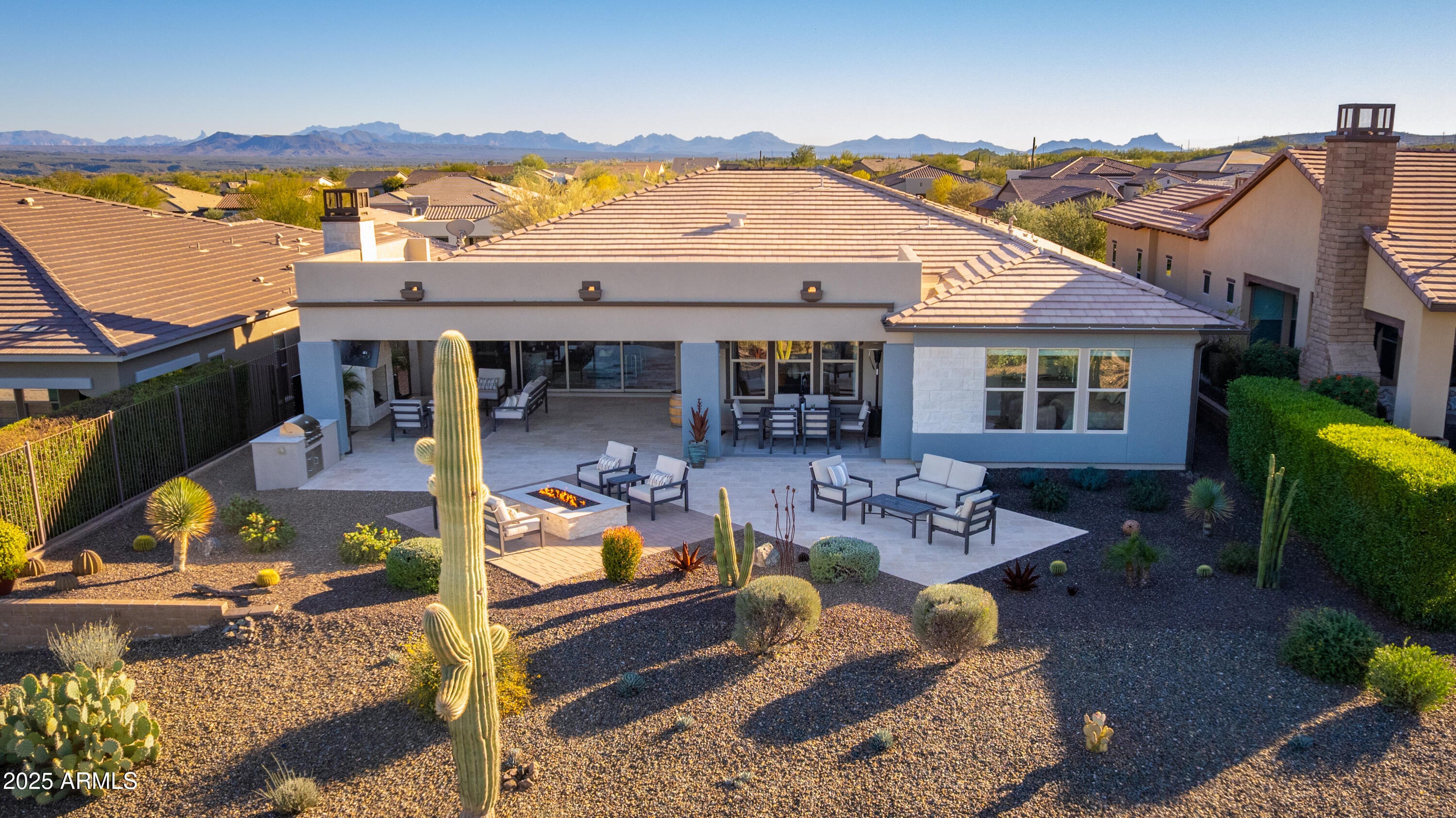 Rio Verde, Arizona, 85263, United States, 3 Bedrooms Bedrooms, ,4 BathroomsBathrooms,Residential,Contingent,2008339