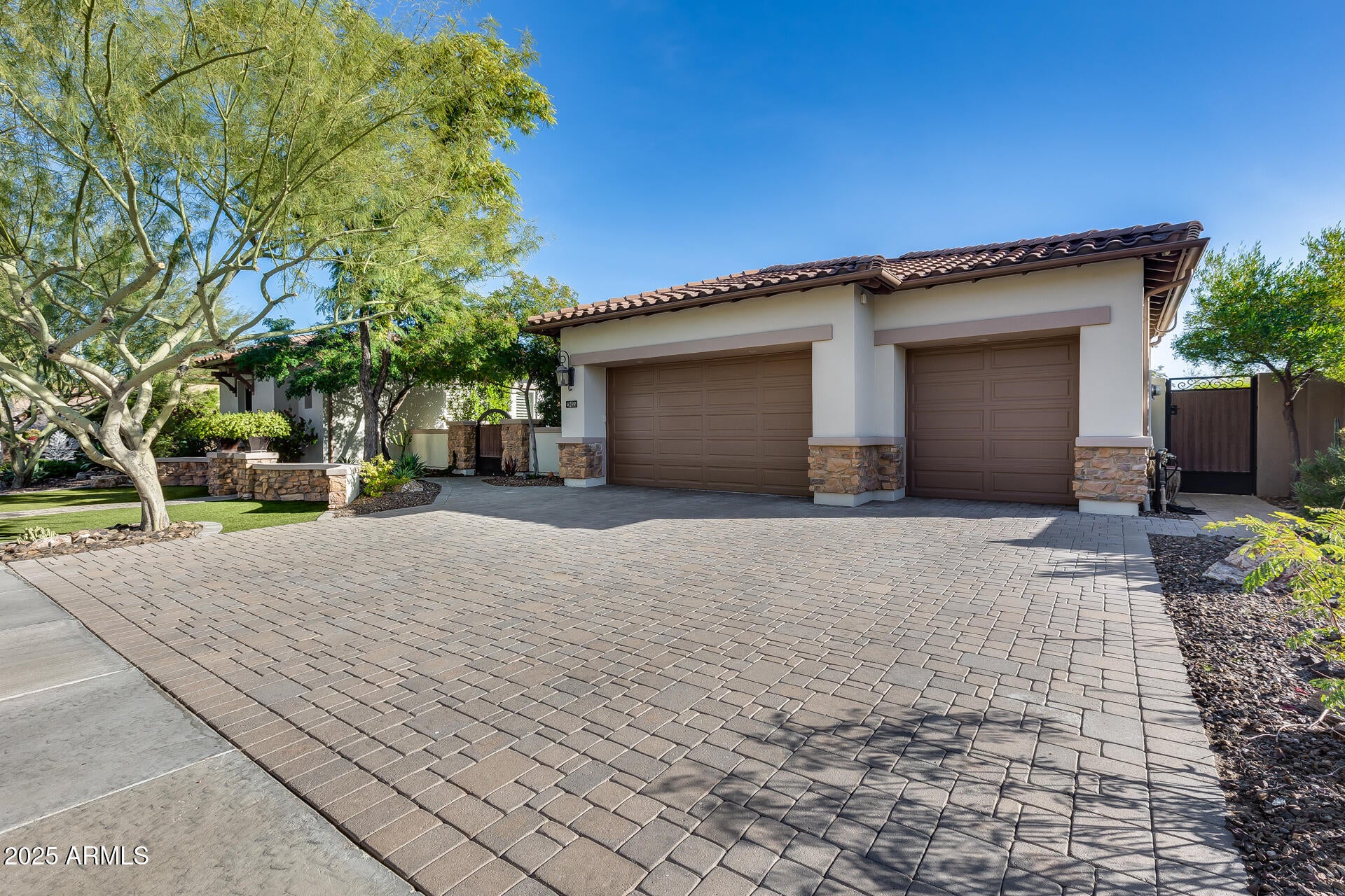 Peoria, Arizona, 85383, United States, 4 Bedrooms Bedrooms, ,4 BathroomsBathrooms,Residential,Active,2012939