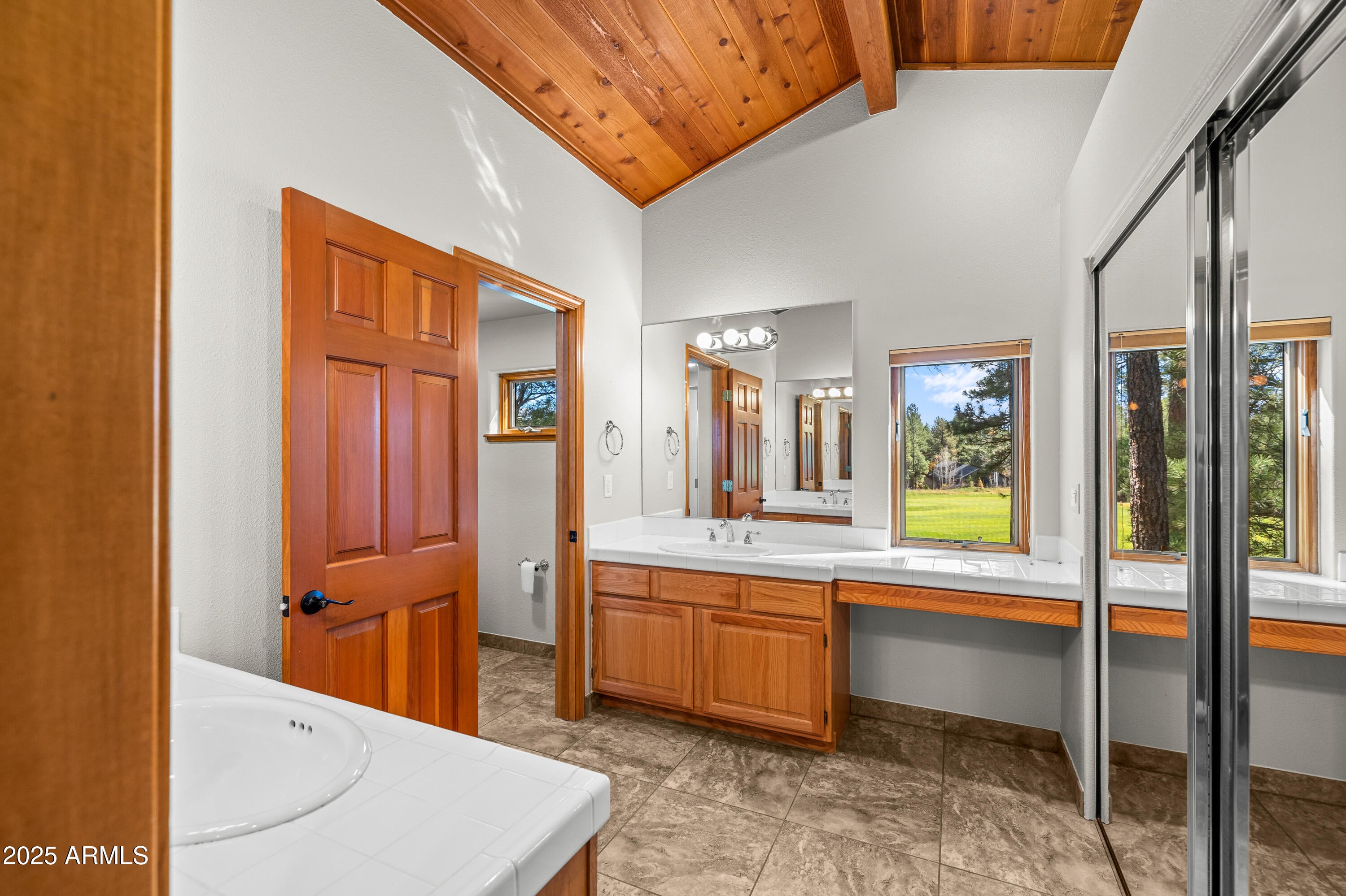 Flagstaff, Arizona, 86005, United States, 4 Bedrooms Bedrooms, ,4 BathroomsBathrooms,Residential,Active,1969772