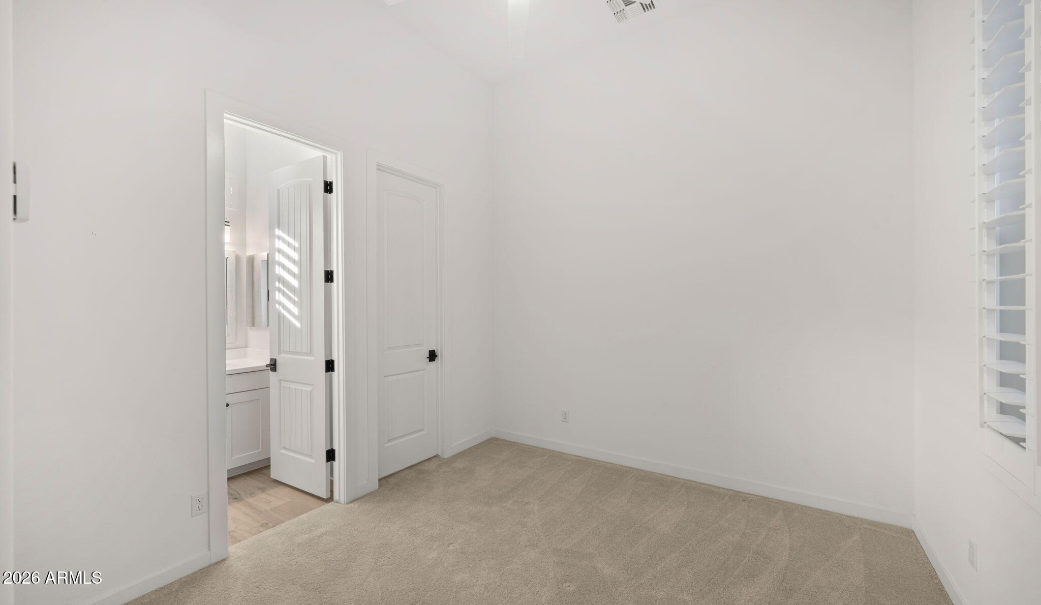 Mesa, Arizona, 85207, United States, 4 Bedrooms Bedrooms, ,4 BathroomsBathrooms,Residential,Active,2012205