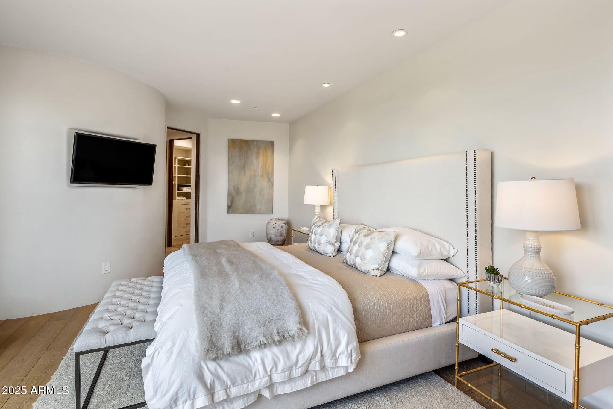 Scottsdale, Arizona, 85255, United States, 5 Bedrooms Bedrooms, ,6 BathroomsBathrooms,Residential,Active,1929782