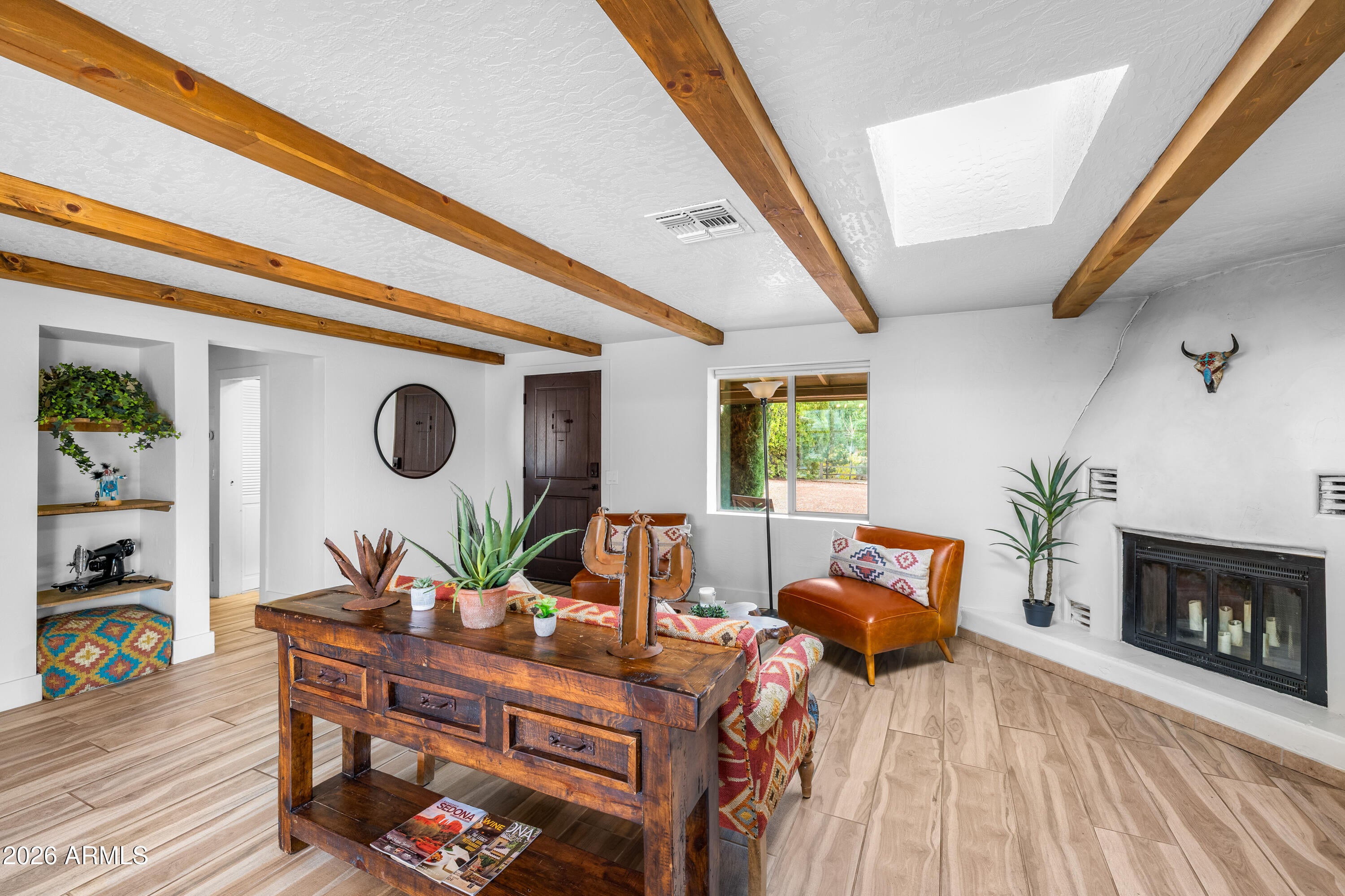 Sedona, Arizona, 86336, United States, 4 Bedrooms Bedrooms, ,5 BathroomsBathrooms,Residential,Active,2030993