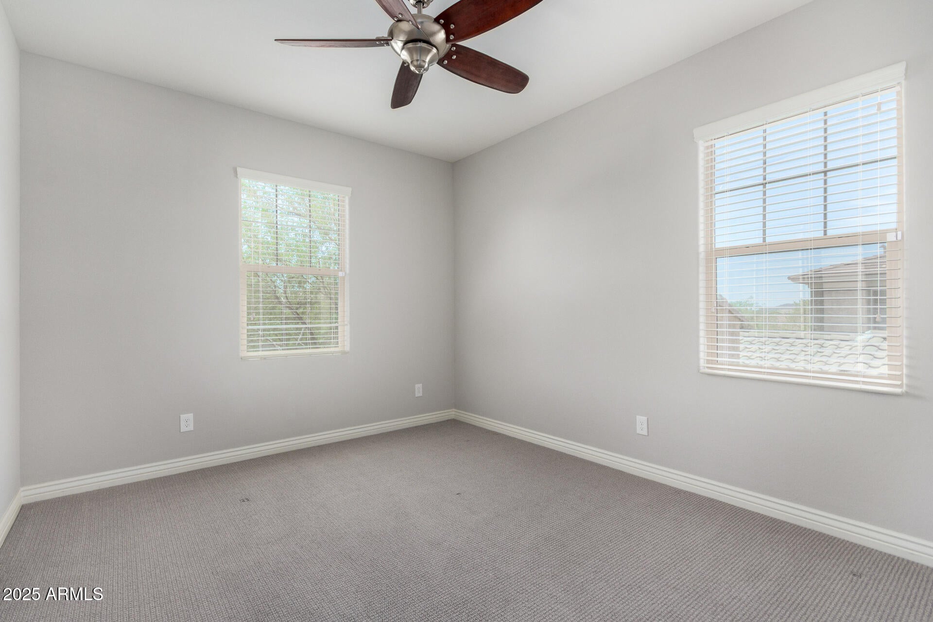 Phoenix, Arizona, 85050, United States, 4 Bedrooms Bedrooms, ,3 BathroomsBathrooms,Residential,Active,1929434