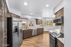 Flagstaff, Arizona, 86005, United States, 3 Bedrooms Bedrooms, ,3 BathroomsBathrooms,Residential,Active,2002672