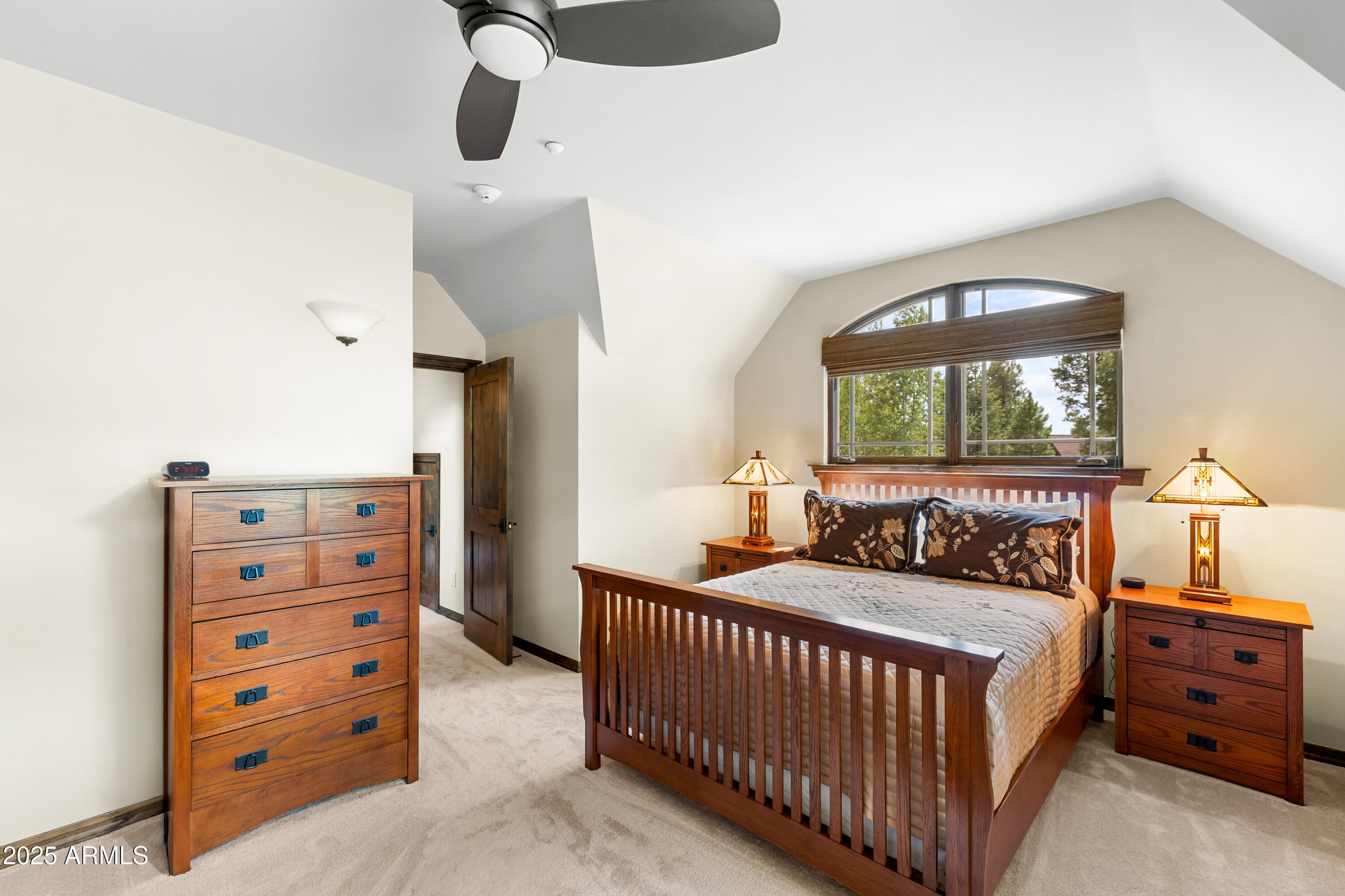 Flagstaff, Arizona, 86005, United States, 3 Bedrooms Bedrooms, ,3 BathroomsBathrooms,Residential,Active,1929679