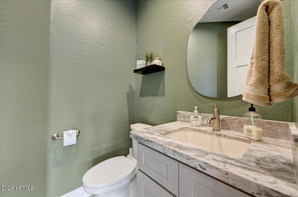 Scottsdale, Arizona, 85260, United States, 2 Bedrooms Bedrooms, ,3 BathroomsBathrooms,Residential,Active,2017108