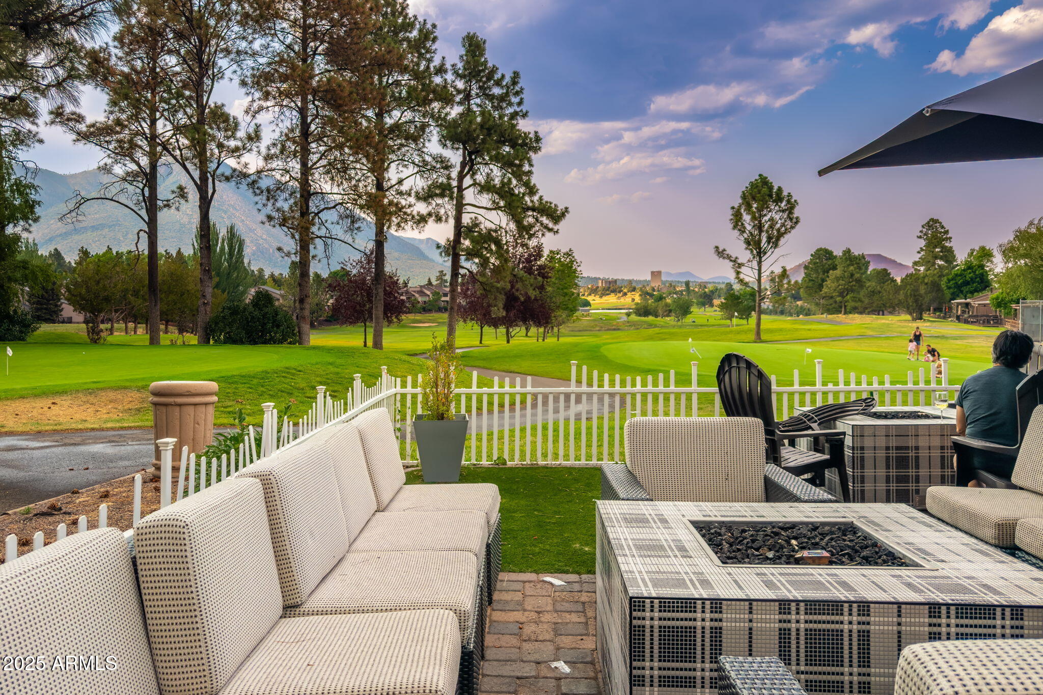 Flagstaff, Arizona, 86004, United States, 5 Bedrooms Bedrooms, ,4 BathroomsBathrooms,Residential,Active,1894165