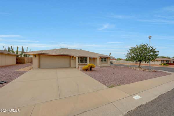 9425 W COUNTRY CLUB DR, SUN CITY, AZ 85373 - Image 1