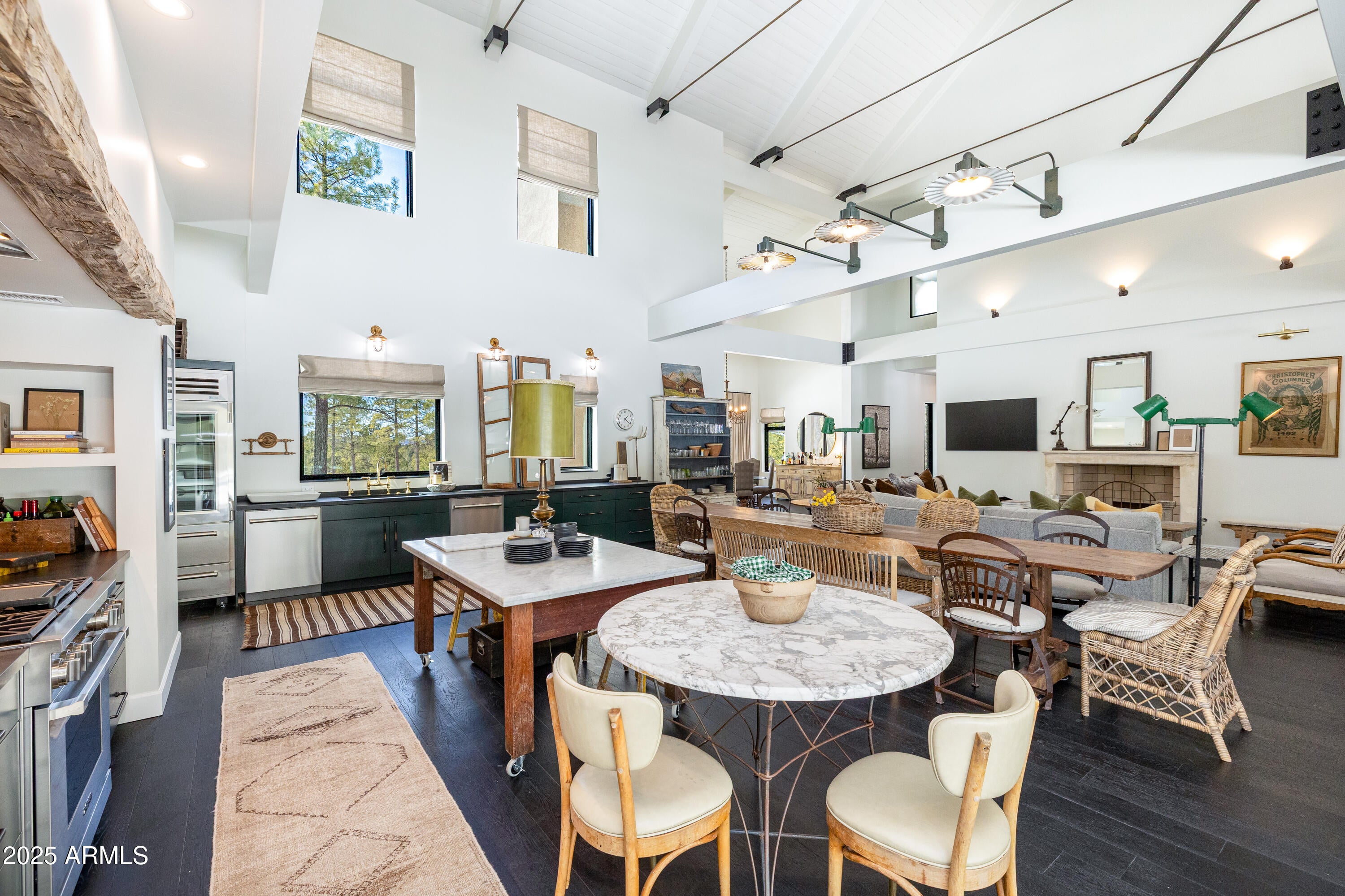 Flagstaff, Arizona, 86004, United States, 4 Bedrooms Bedrooms, ,6 BathroomsBathrooms,Residential,Active,1756417