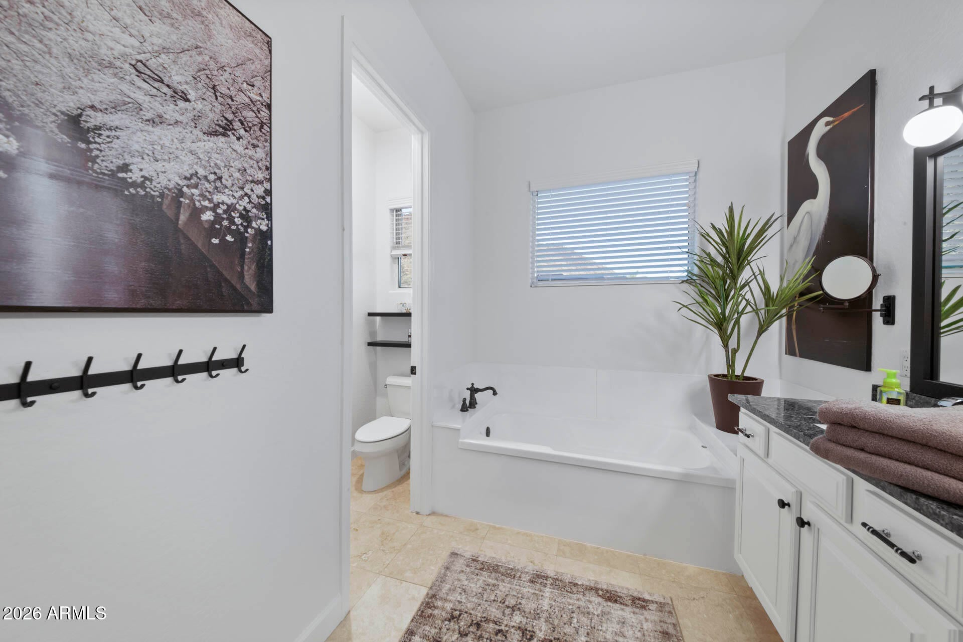 Glendale, Arizona, 85308, United States, 5 Bedrooms Bedrooms, ,4 BathroomsBathrooms,Residential,Active,2009862