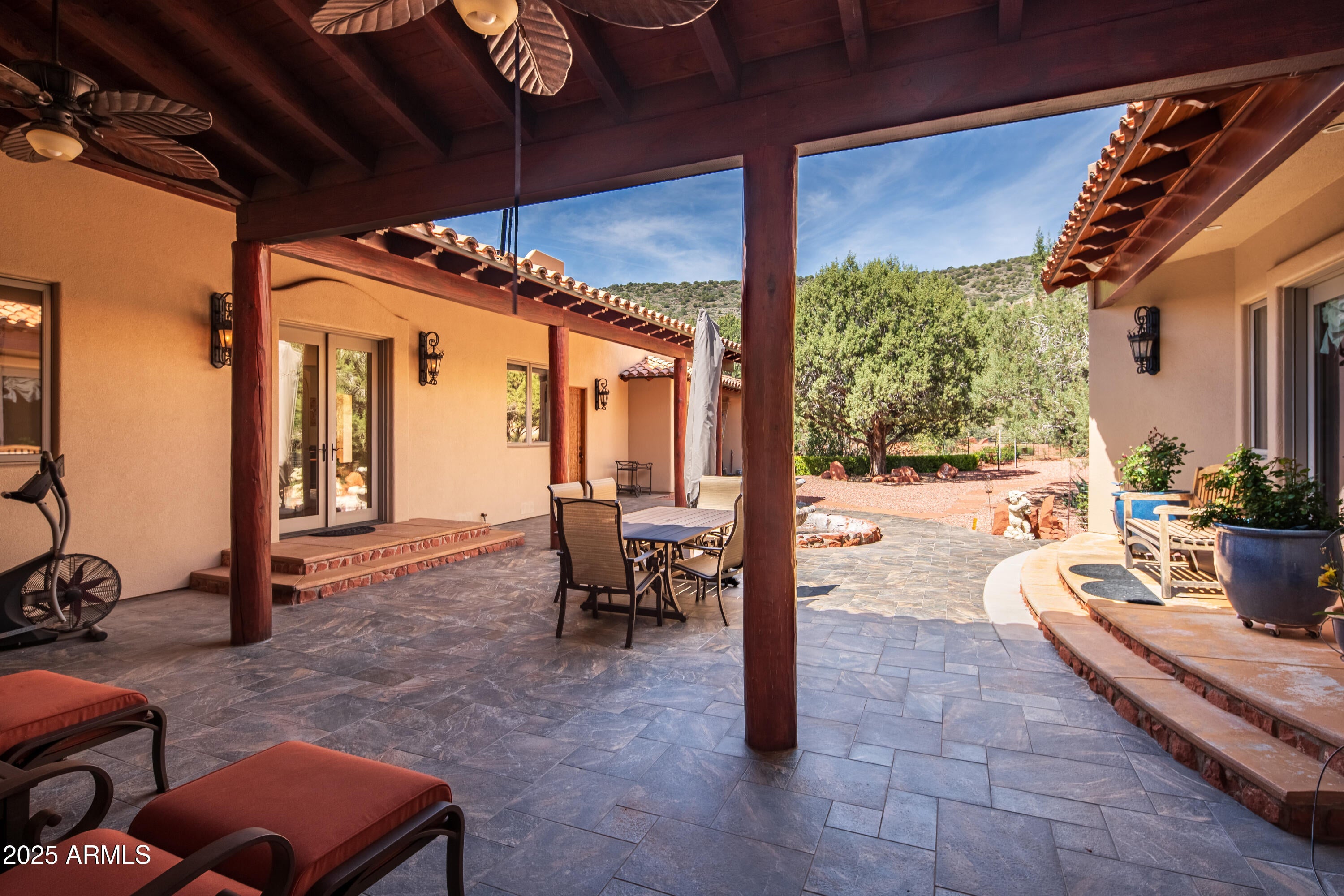 Sedona, Arizona, 86351, United States, 3 Bedrooms Bedrooms, ,3 BathroomsBathrooms,Residential,Active,1926904