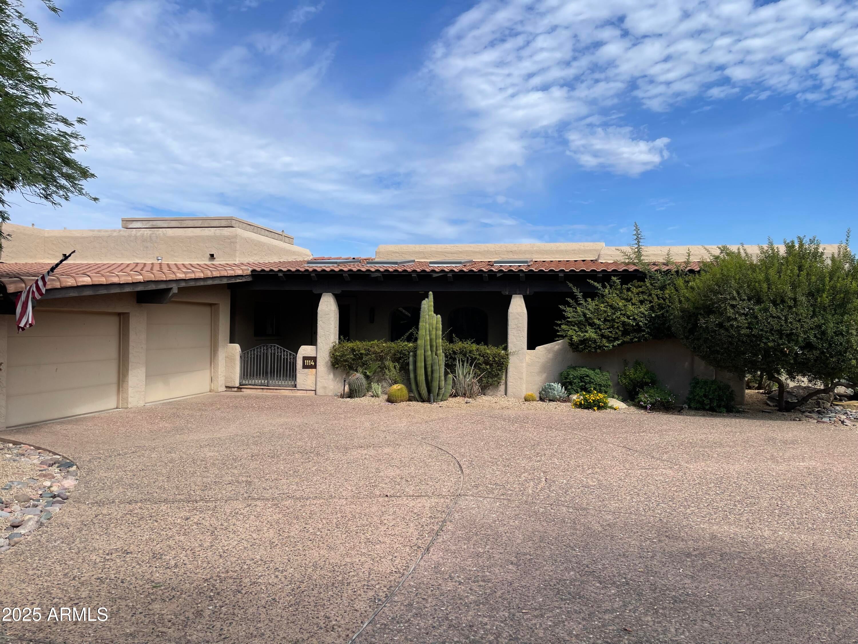 Carefree, Arizona, 85377, United States, 3 Bedrooms Bedrooms, ,3 BathroomsBathrooms,Residential,Active,1936429