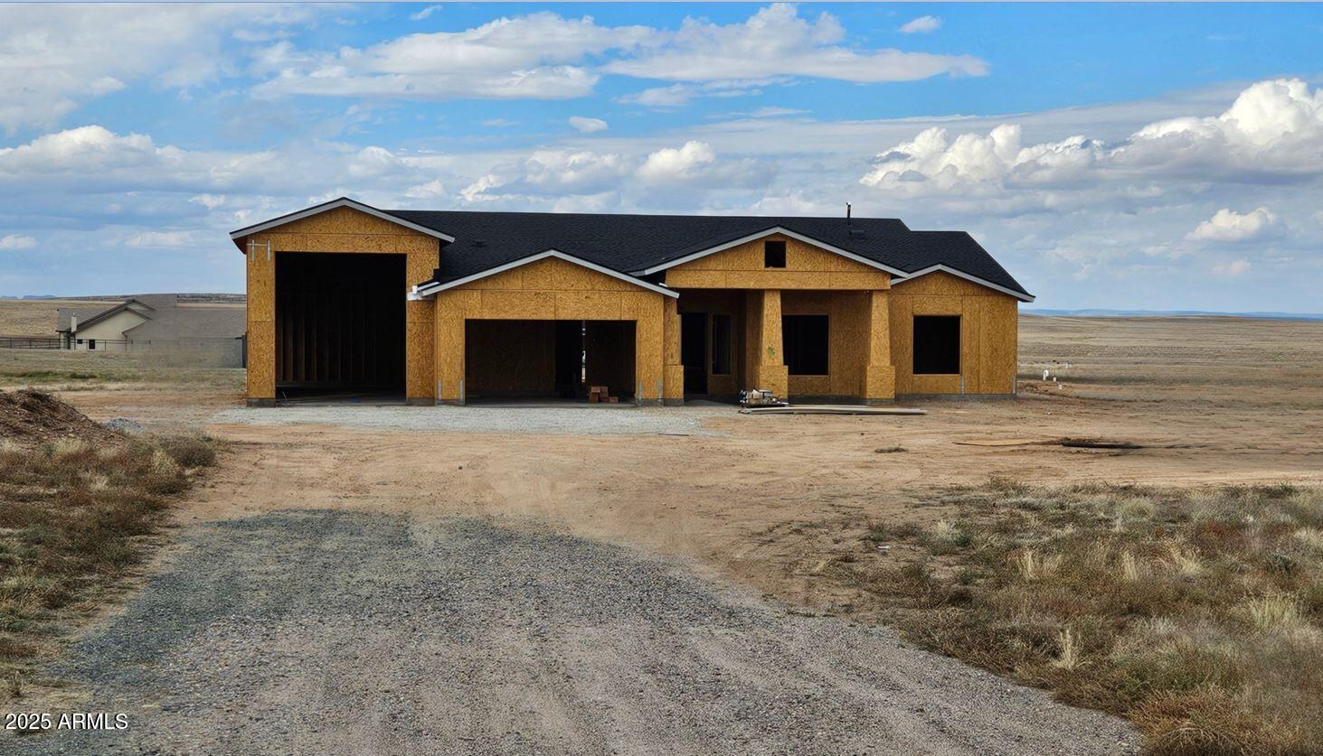 Prescott Valley, Arizona, 86315, United States, 4 Bedrooms Bedrooms, ,3 BathroomsBathrooms,Residential,Active,1960143