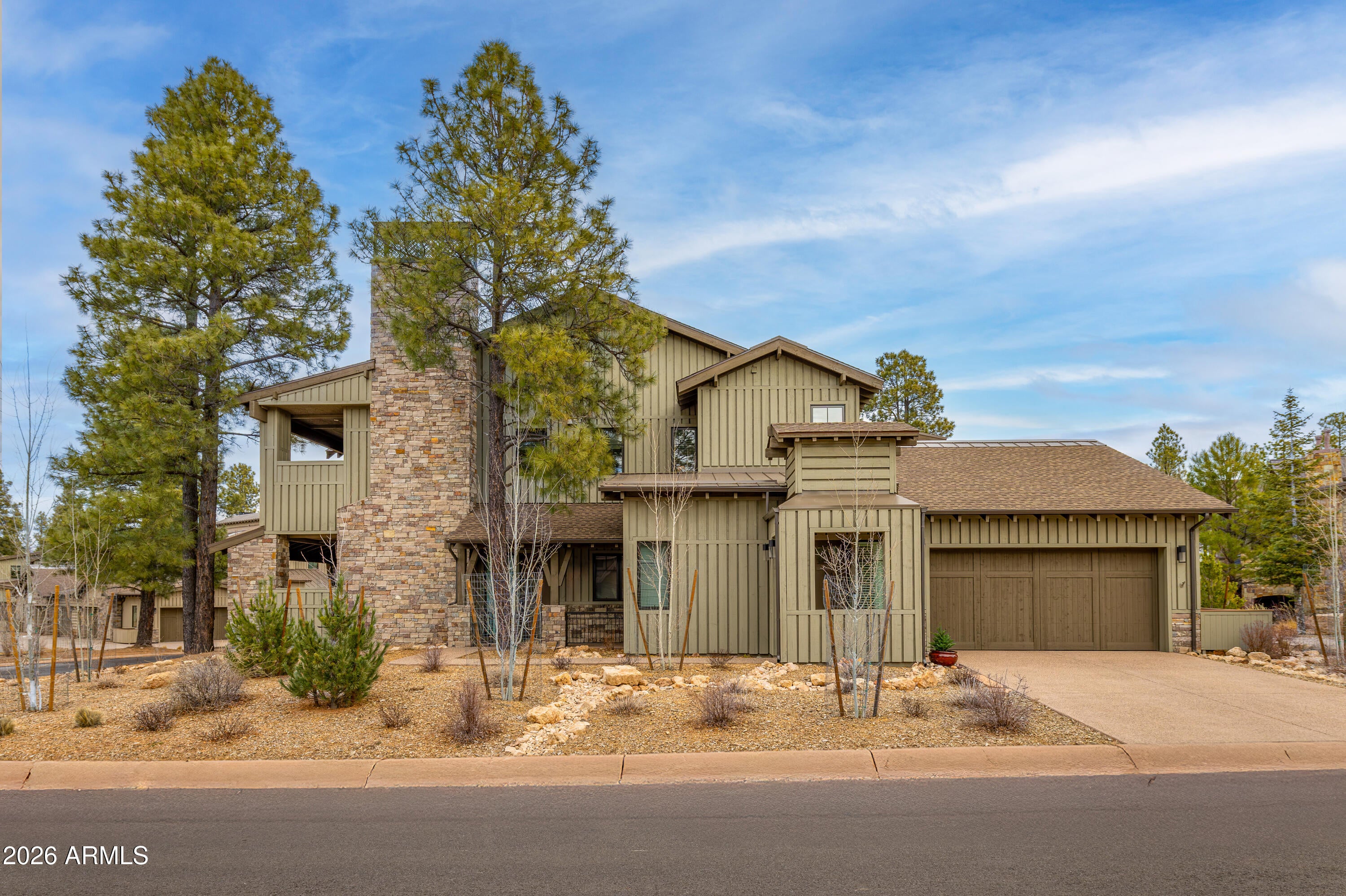 Flagstaff, Arizona, 86005, United States, 3 Bedrooms Bedrooms, ,4 BathroomsBathrooms,Residential,Active,2012811
