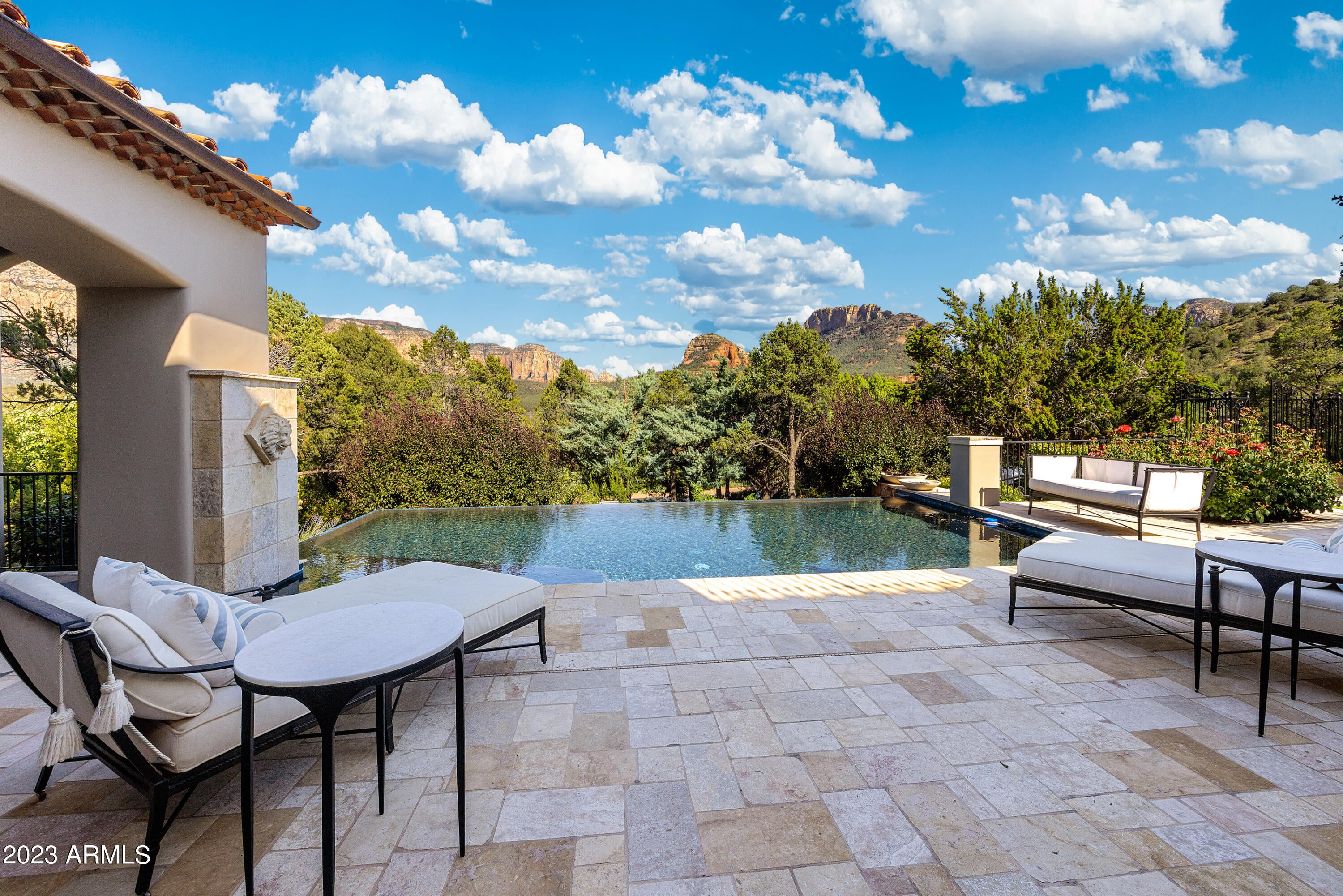 Sedona, Arizona, 86336, United States, 4 Bedrooms Bedrooms, ,6 BathroomsBathrooms,Residential,Active,1945095